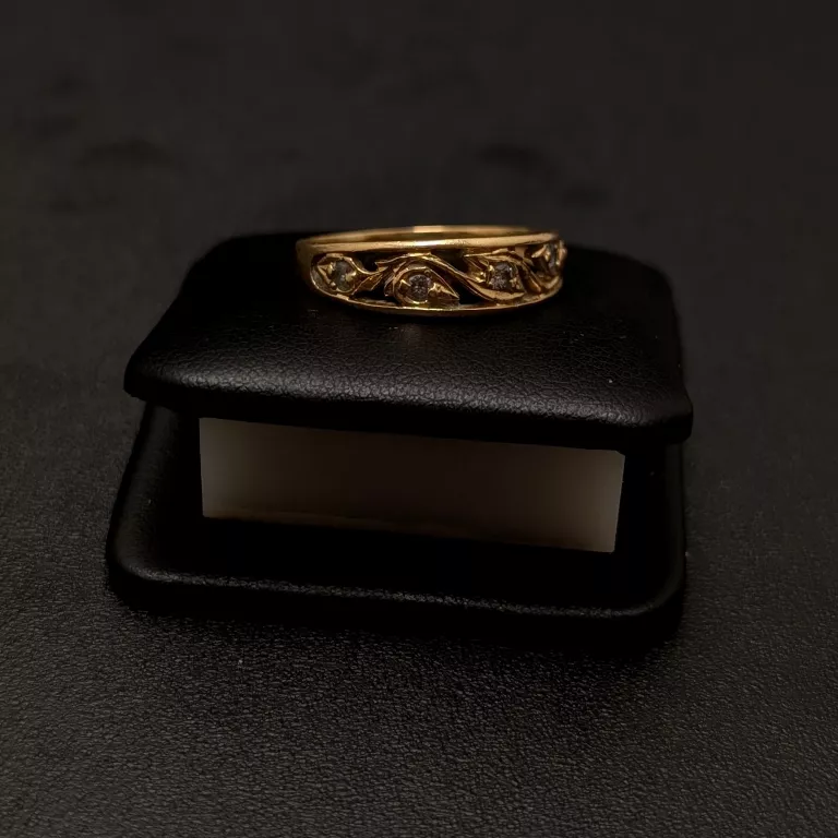 piekny-zloty-pierscionekp585222g-rodzaj-2205-2