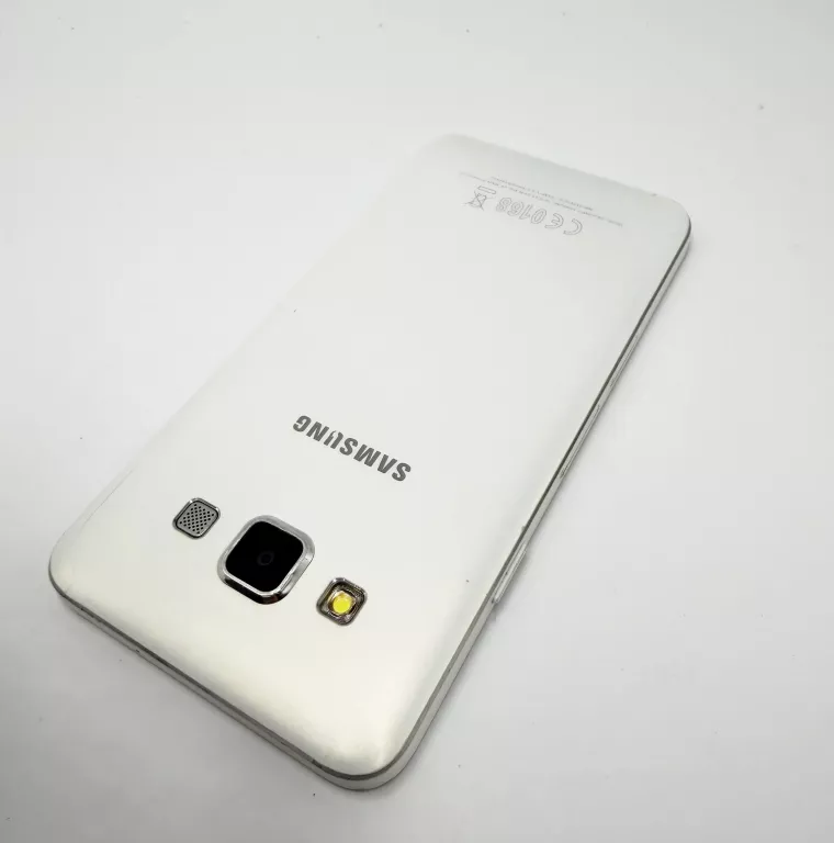 telefon-samsung-a3-bez-akcesoriow-kod-producenta-sm-a310f