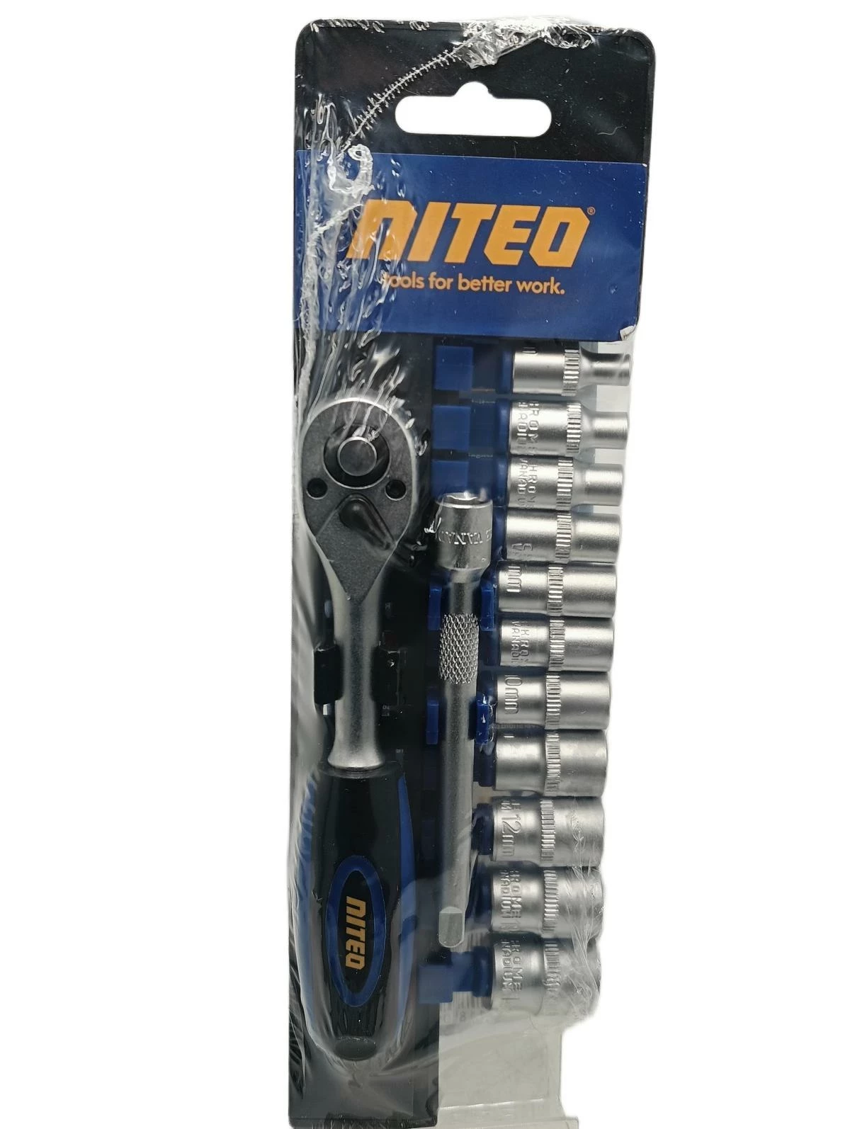 grzechotka-14-z-zestawem-nasadek-niteo-11-listopada-42-chorzow