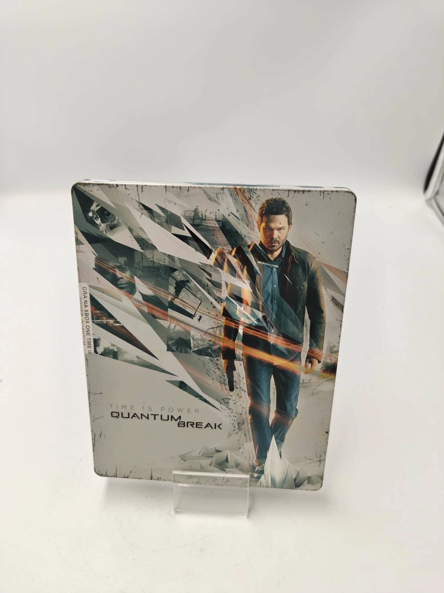 gra-na-xbox-one-quantum-break-time-is-power-ean-gtin-0889842056624