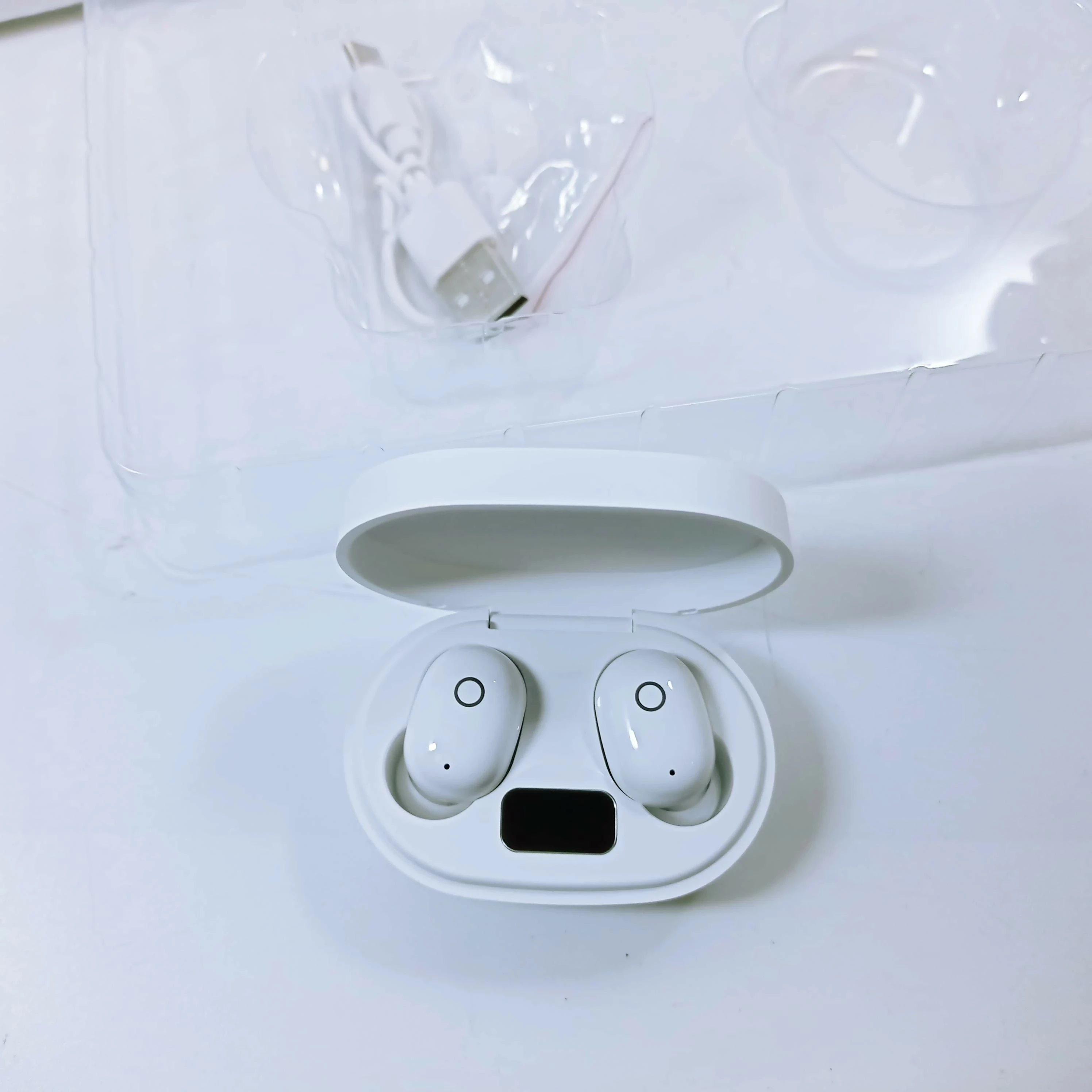 sluchawki-elta-bt-at-jak-nowe-kolor-dominujacy-129357-2