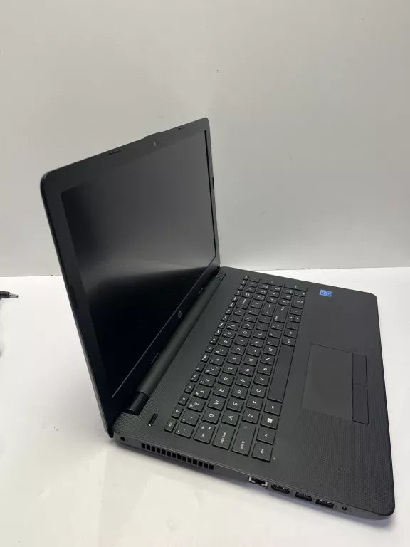 laptop-hp-15-ra048nw-4512gb-przekatna-ekranu-1560