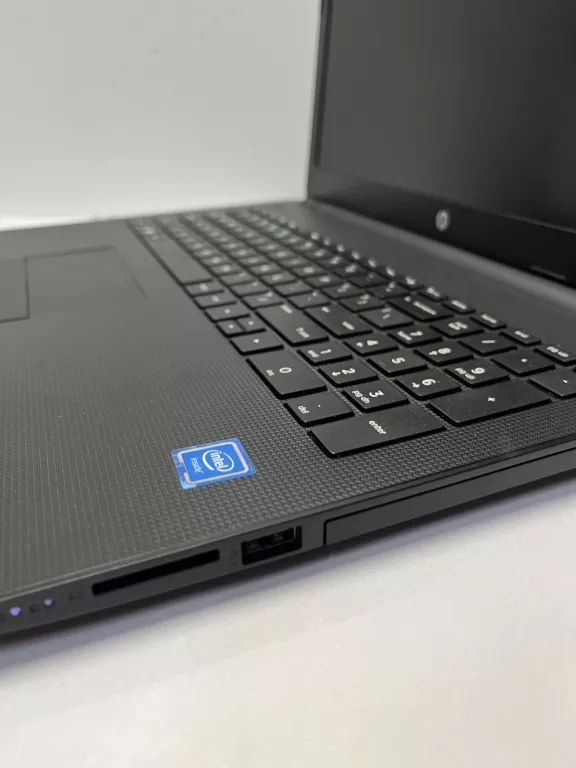 laptop-hp-15-ra048nw-4512gb-liczba-rdzeni-procesora-4329-2