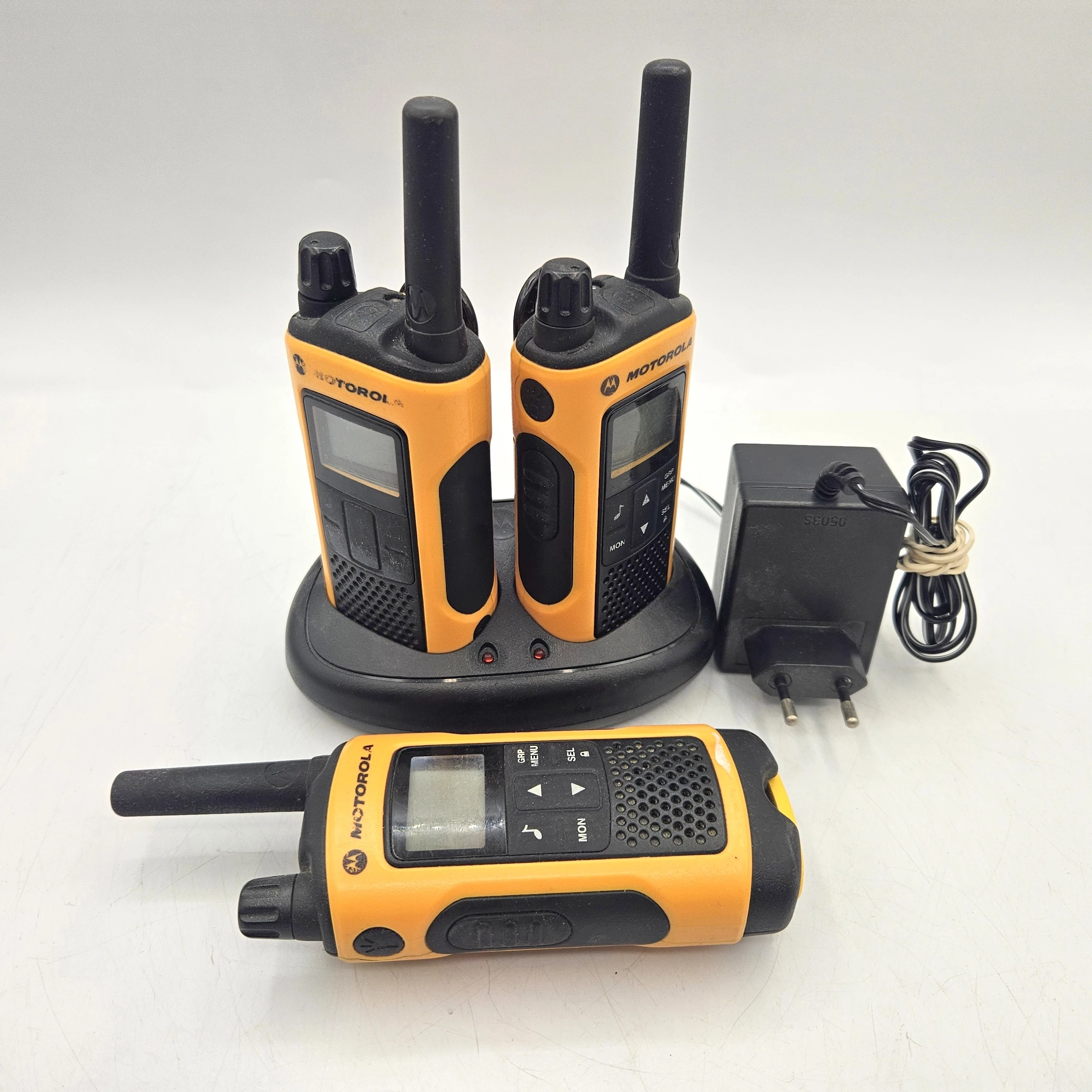 motorola-tlkr-t80-extreme-3szt-ladowarka-3-maja-48-poznan-ska-x