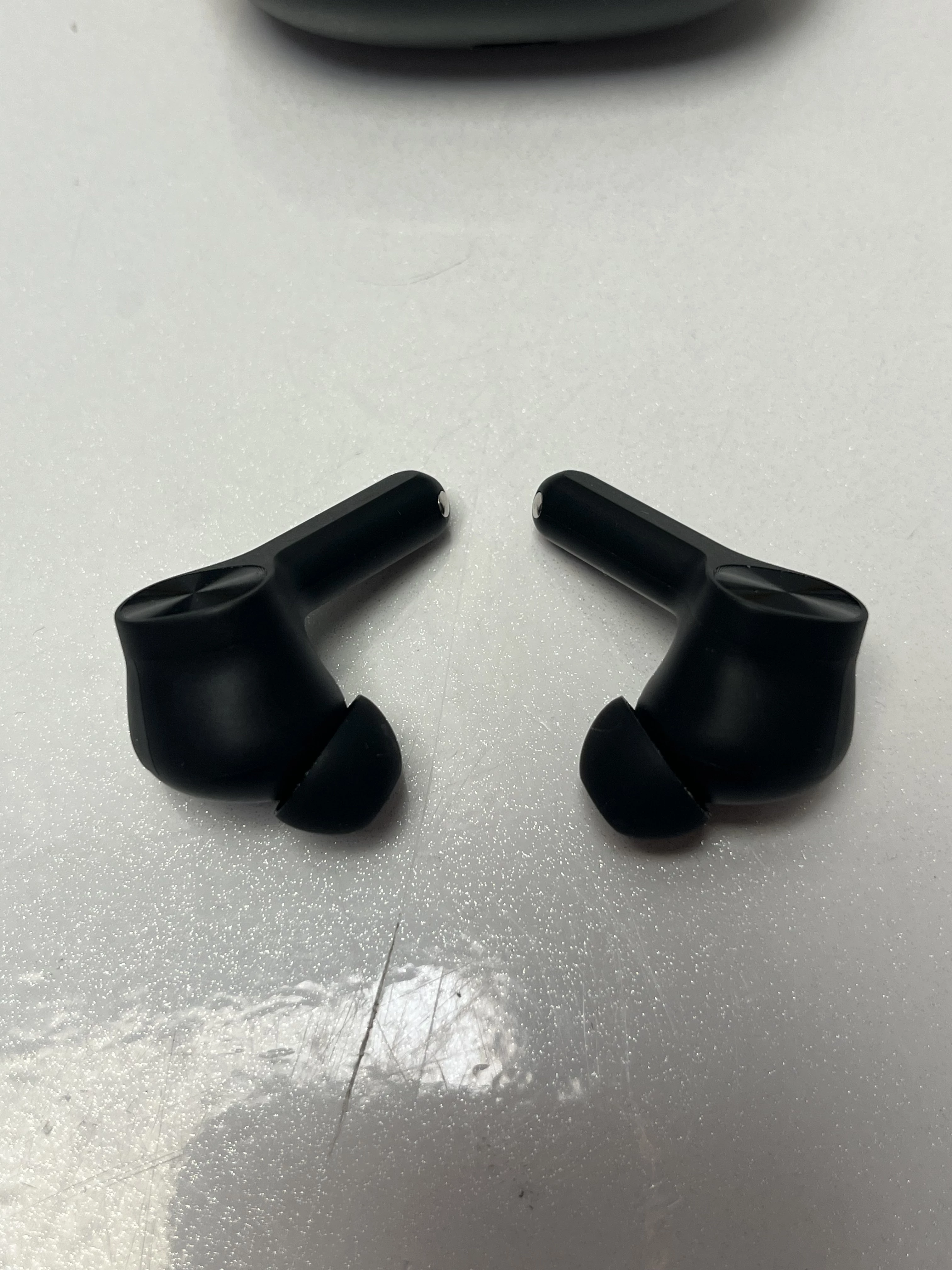 sluchawki-bt-realme-buds-t200-lite-kolor-dominujacy-129357-3