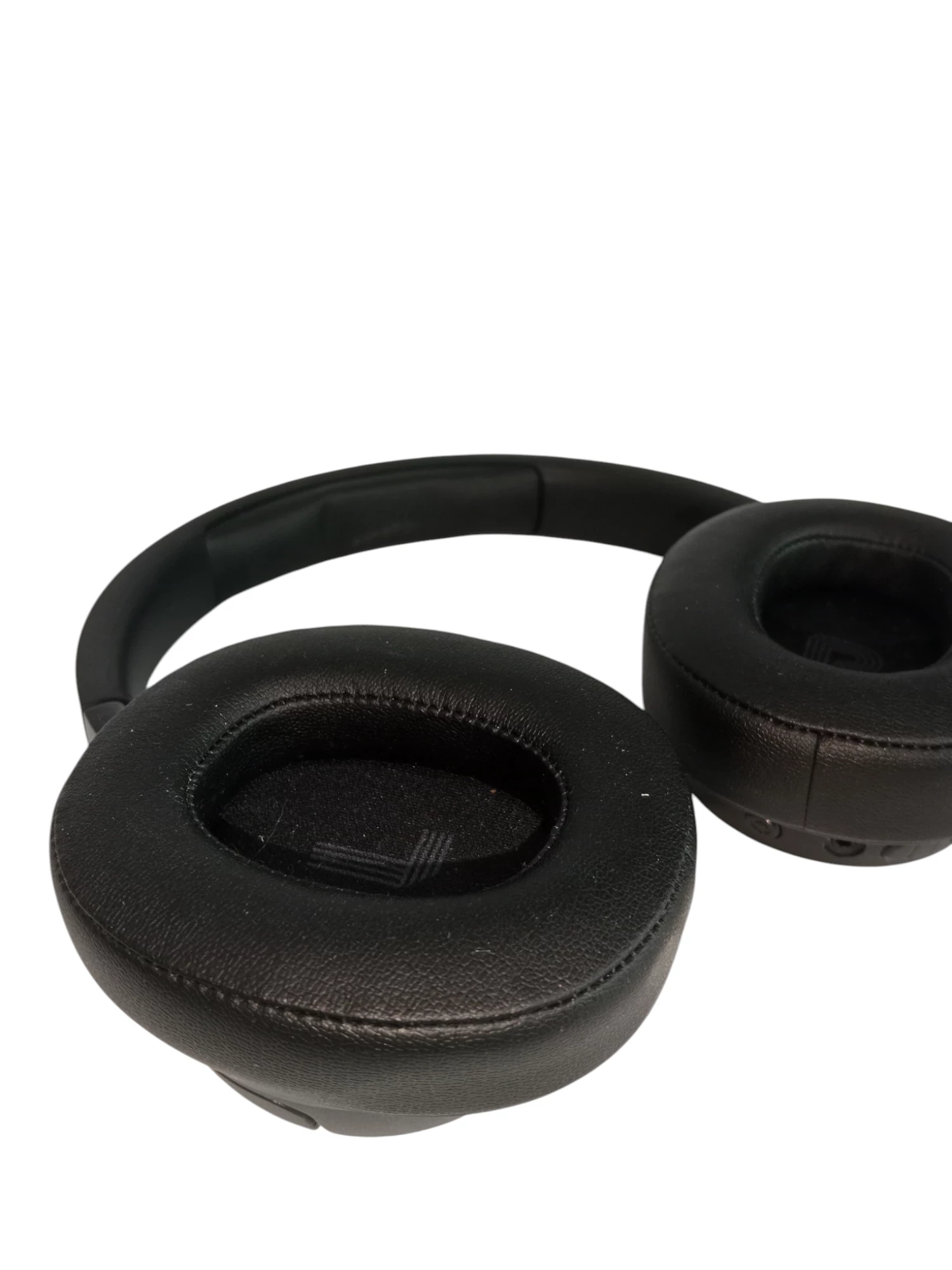 sluchawki-bezprzewodowe-nauszne-jbl-tune-720bt-rodzaj-sluchawek-203681-217757