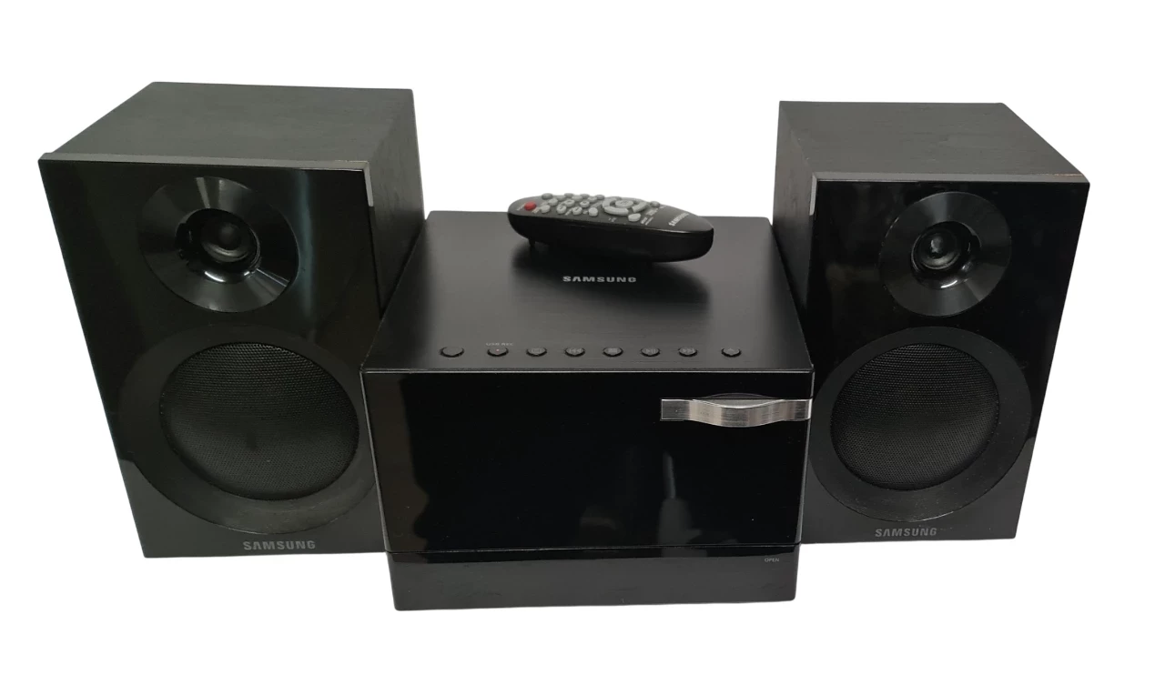 wieza-samsung-mm-e320-rodzaj-odtwarzanych-nosnikow-226238-2