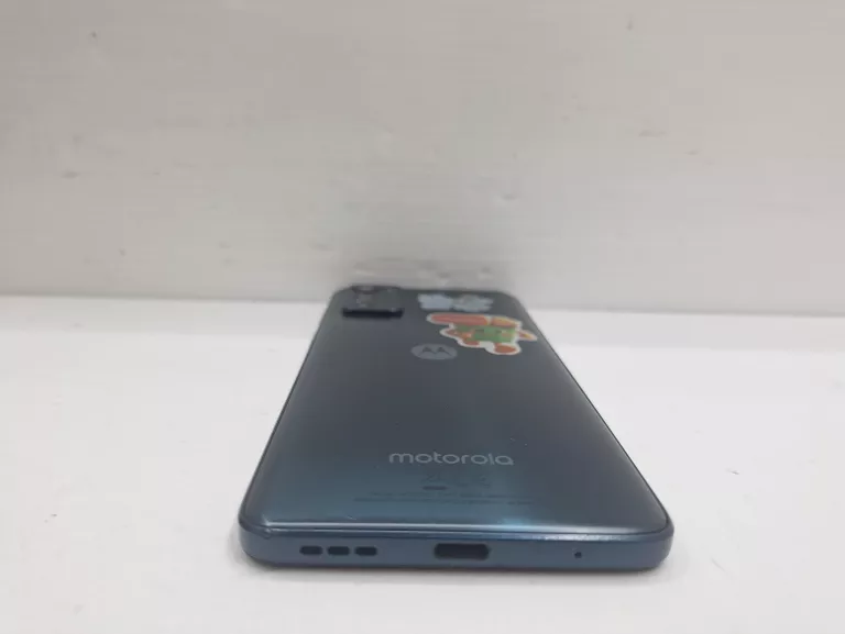 telefon-motorola-g42-stan-11323-2