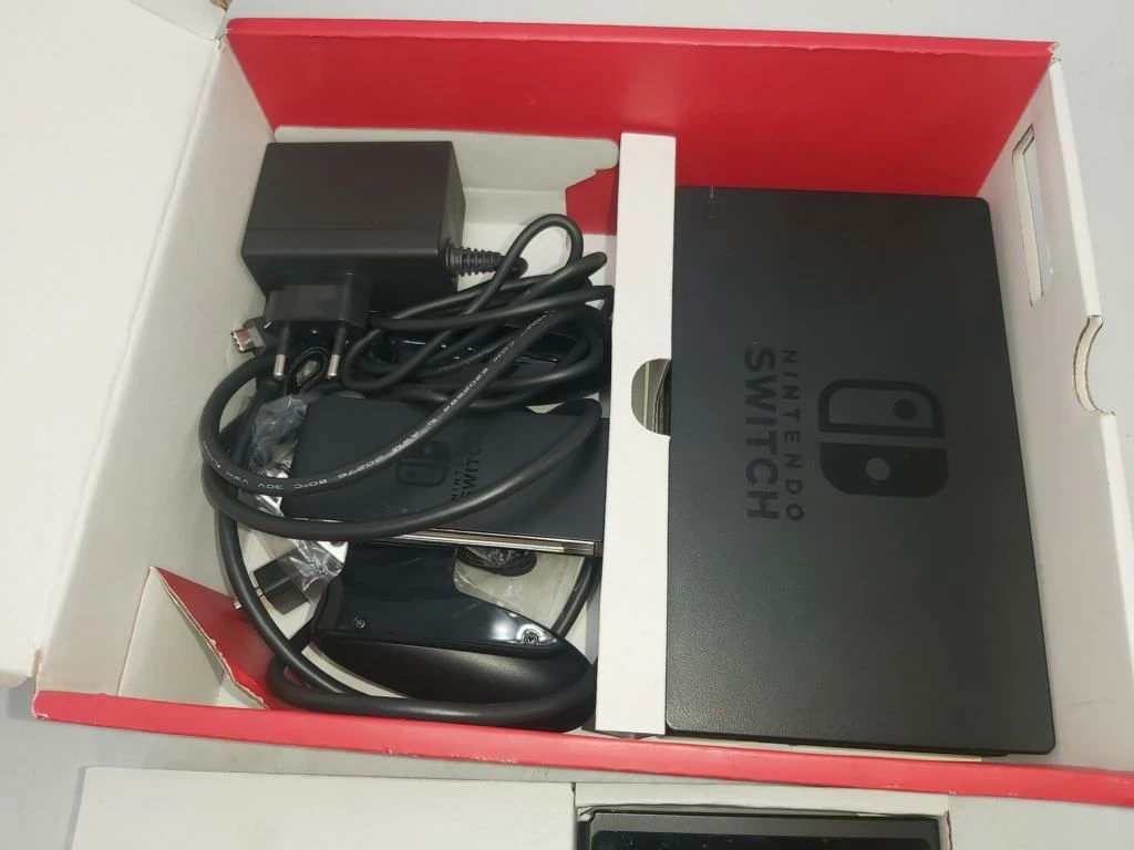 konsola-nintendo-switch-hac-001-pudelko-komplet-stan-11323-2