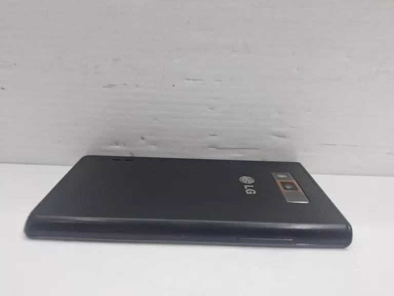 telefon-lg-p700-bn-typ-202685-212929