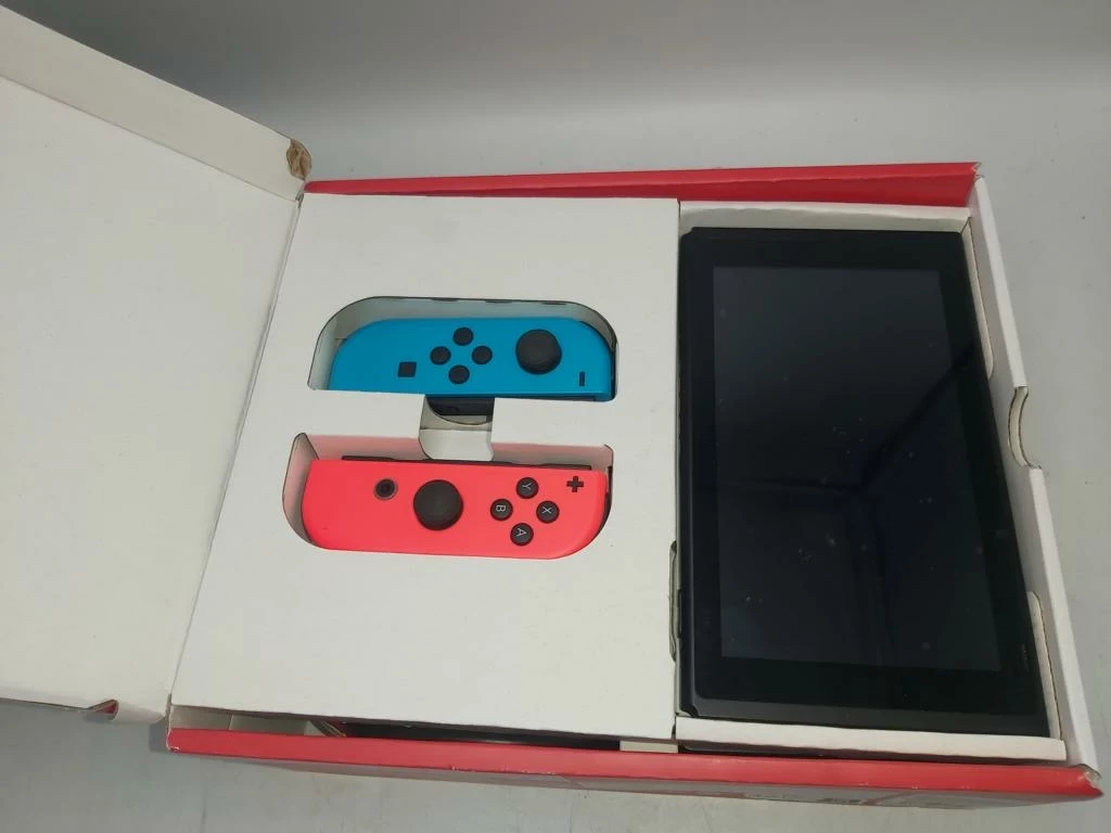konsola-nintendo-switch-hac-001-pudelko-komplet-ean-gtin-0045496452599