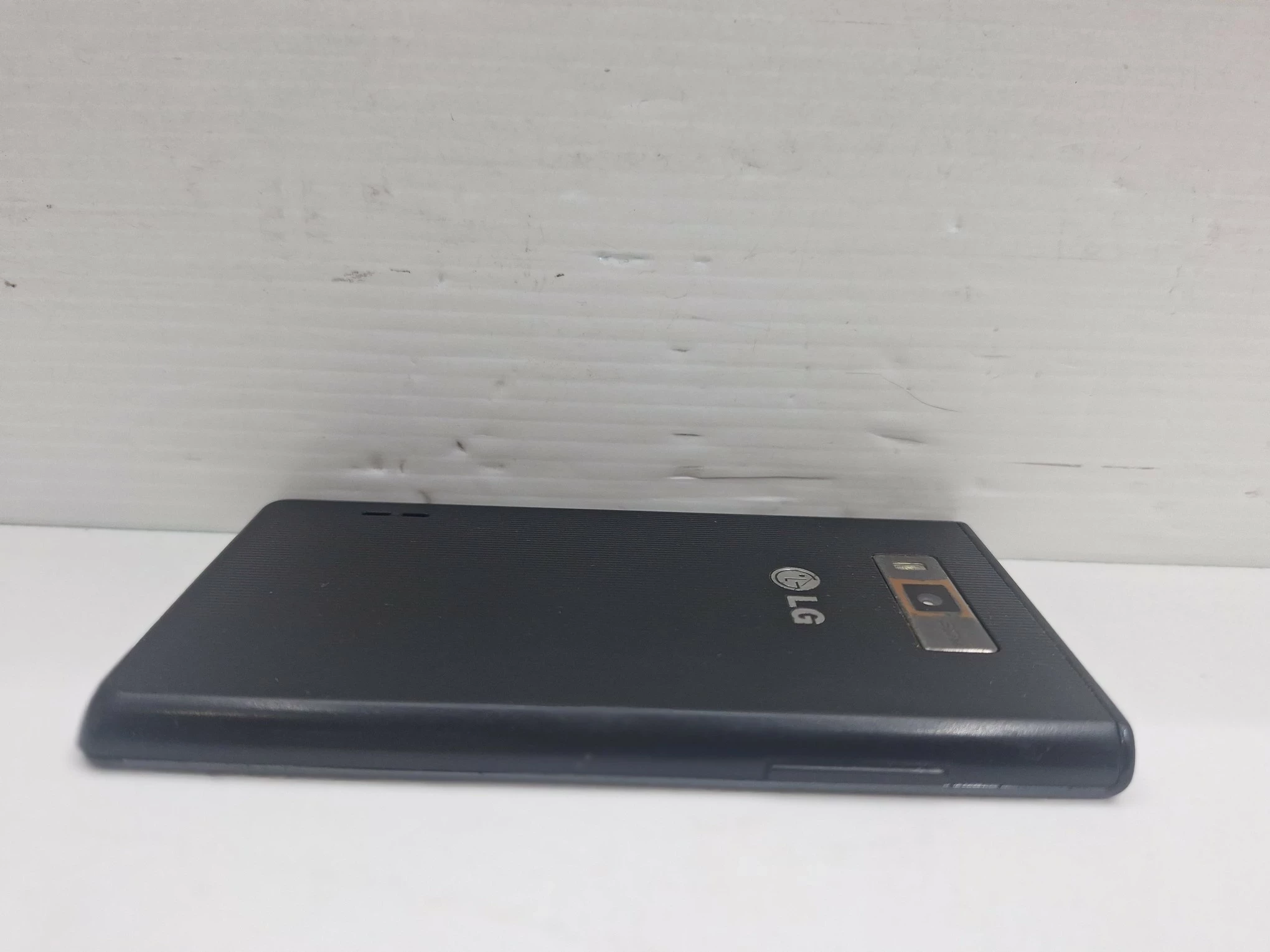 telefon-lg-p700-bn-typ-202685-212929