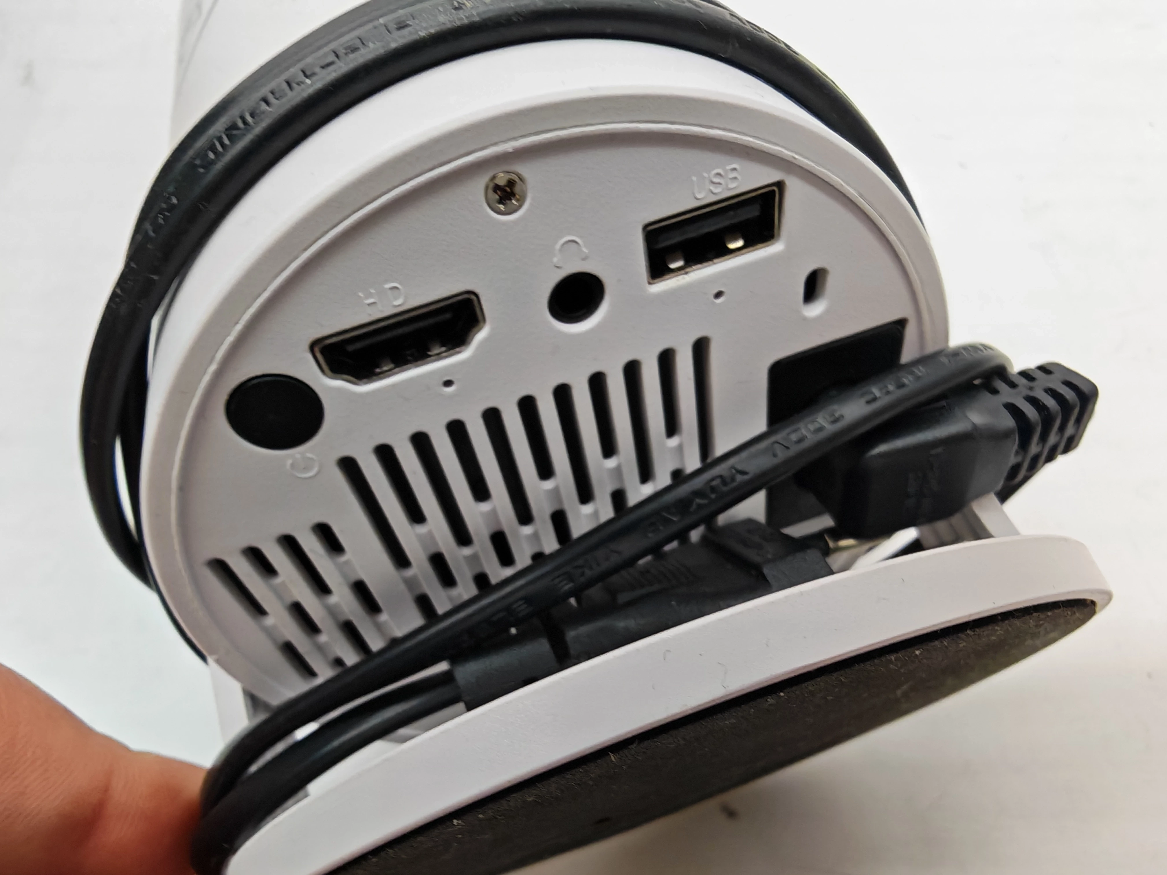 projektor-rzutnik-android-tv-4k-wifi-full-hd-przenosny-smart-glosnik-heell-stan-11323-2