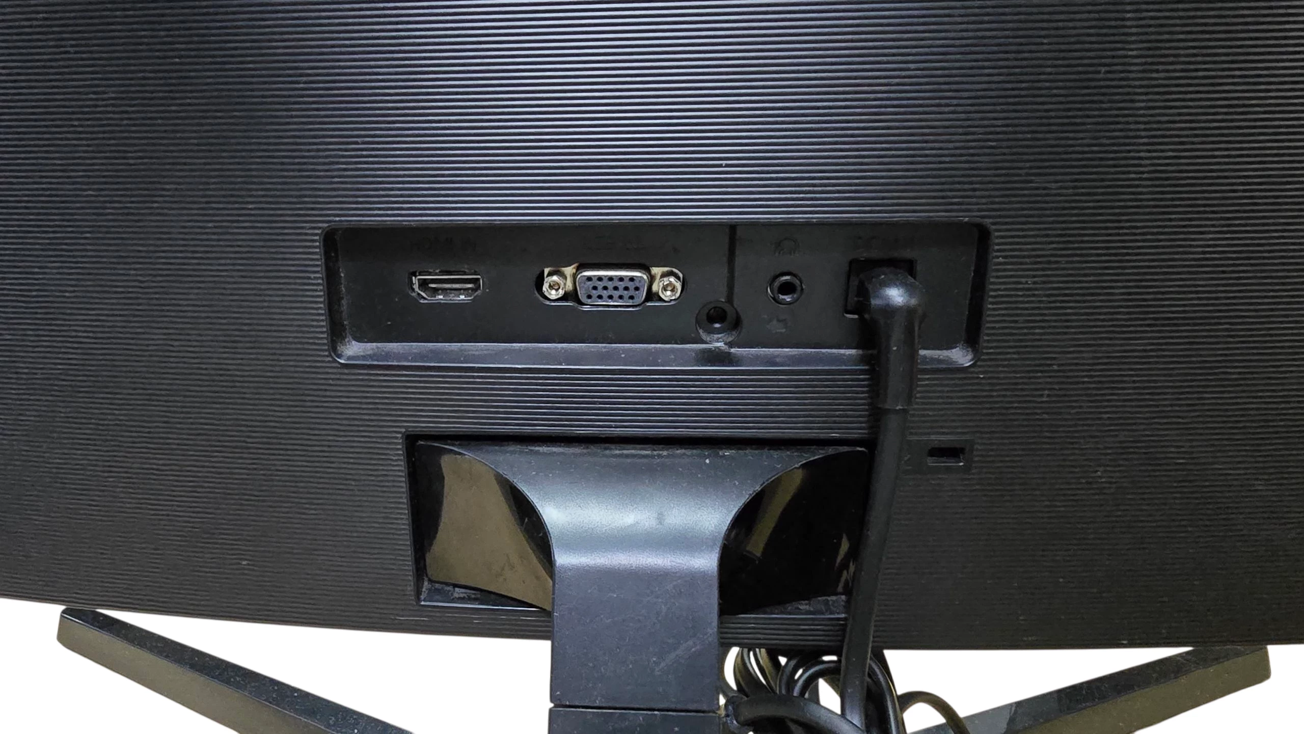 monitor-samsung-c27f396fhu-27-curved-4ms-fullhd-stan-11323-2