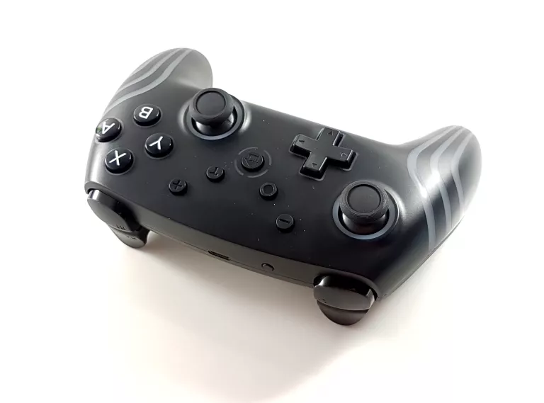 pad-gamingowy-do-switch-ps4-doubleshock-bezprzewodowy-bluetooth-wibracje-stan-11323-2