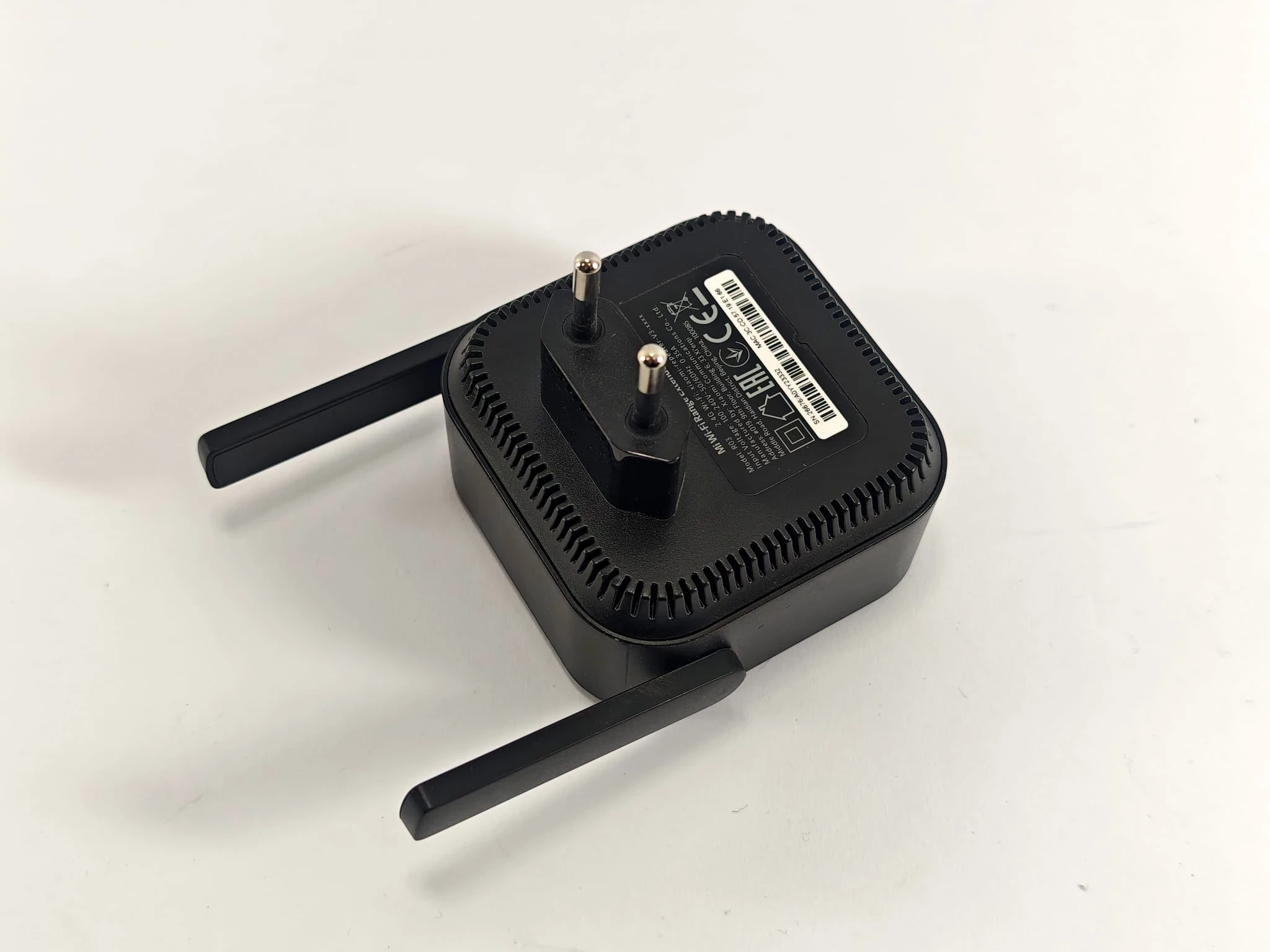 wzmacniacz-sygnalu-wi-fi-xiaomi-range-extender-pro-r03-stan-11323-2