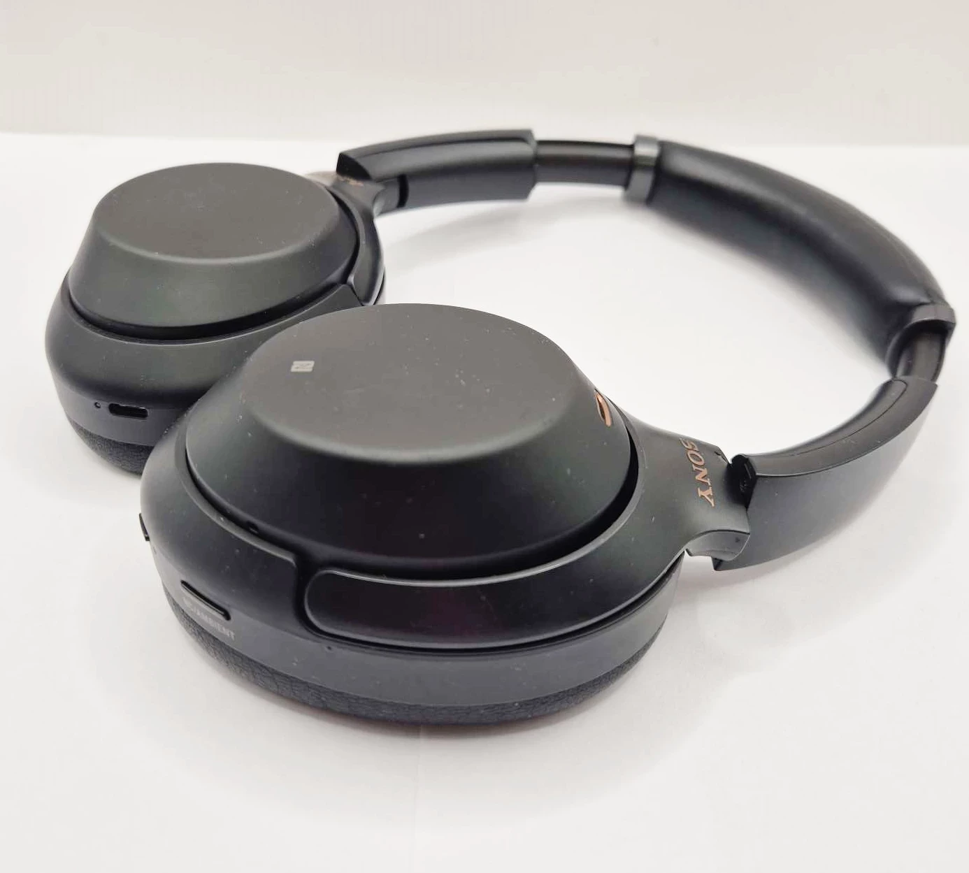 sluchawki-sony-wh-1000xm3-wada-opis-ean-gtin-4548736081185