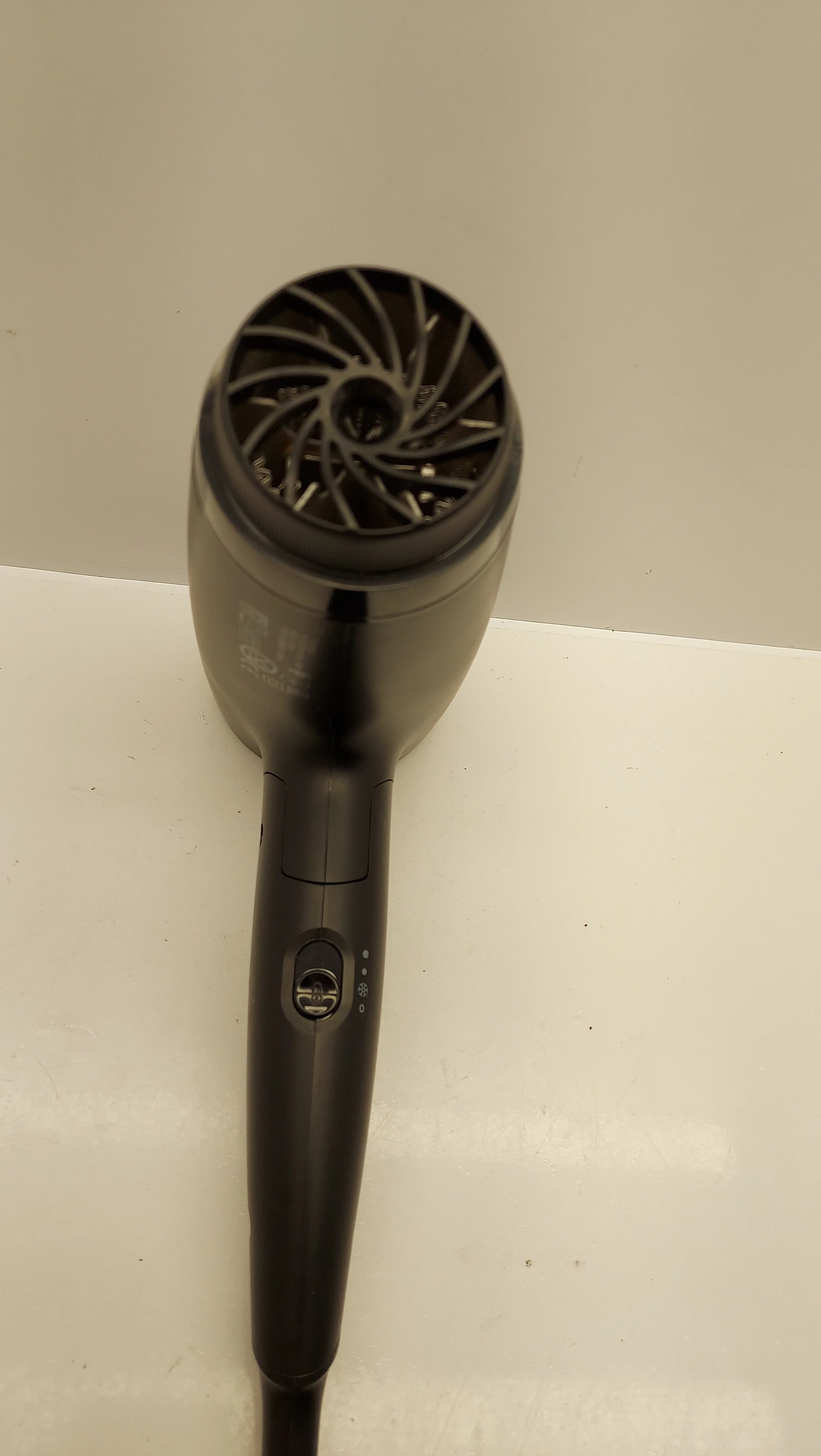 suszarka-philips-1600-w-bhd308-stan-11323-2