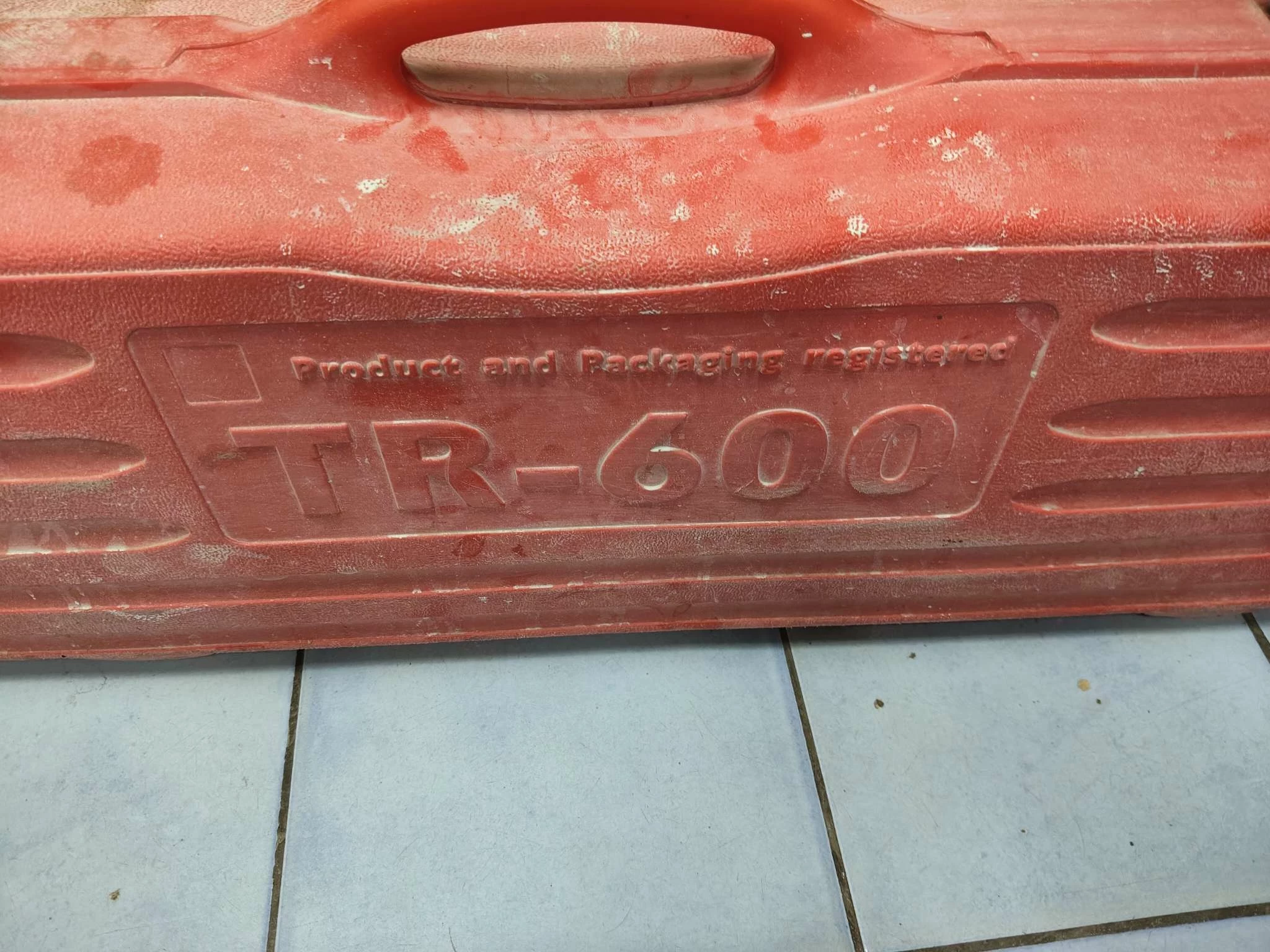 rubi-przecinarka-do-plytek-tr-600-magnet-17905-stan-11323-2