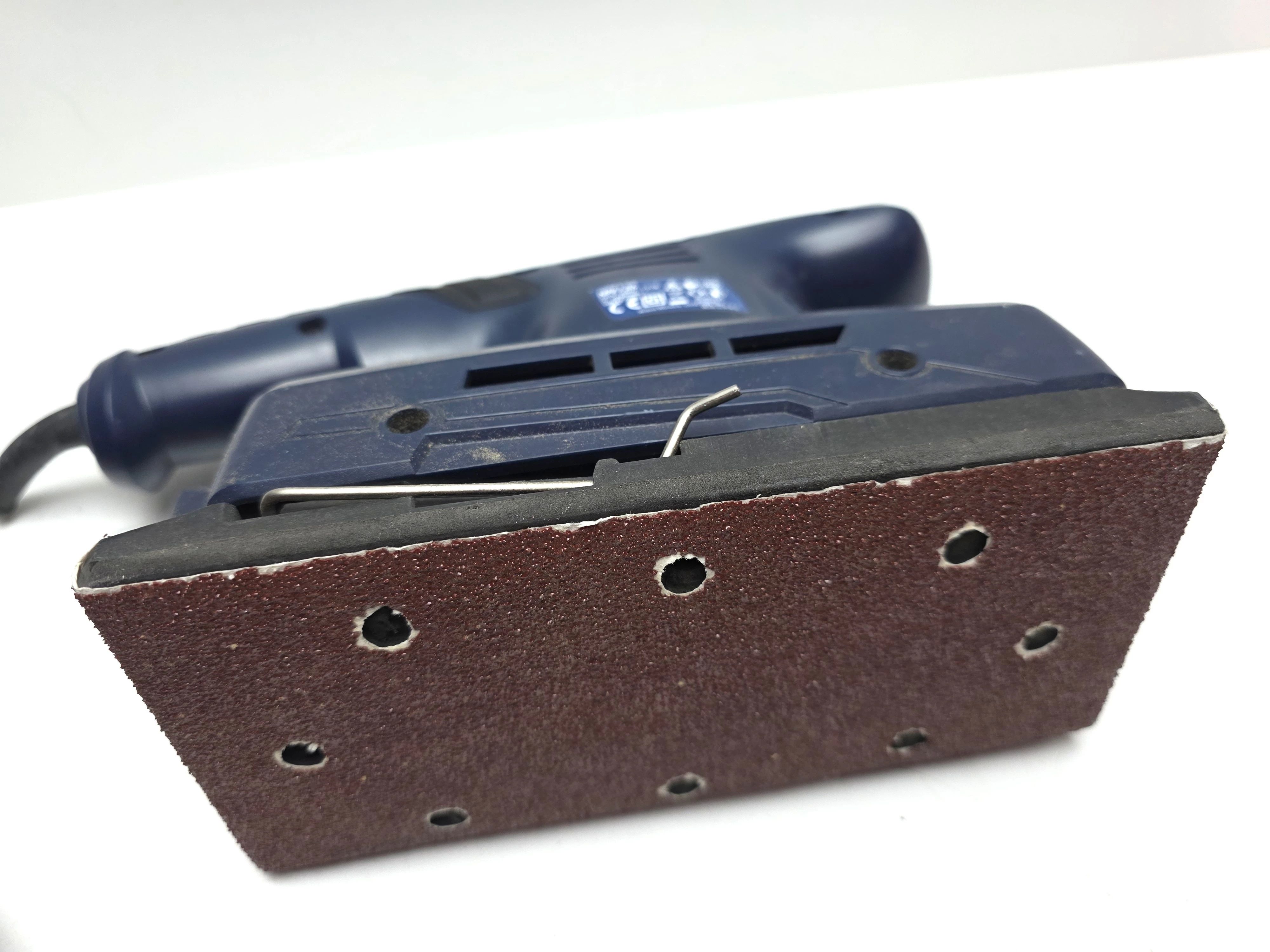 szlifierka-oscylacyjna-nupower-npe136-ean-gtin-5900652442409