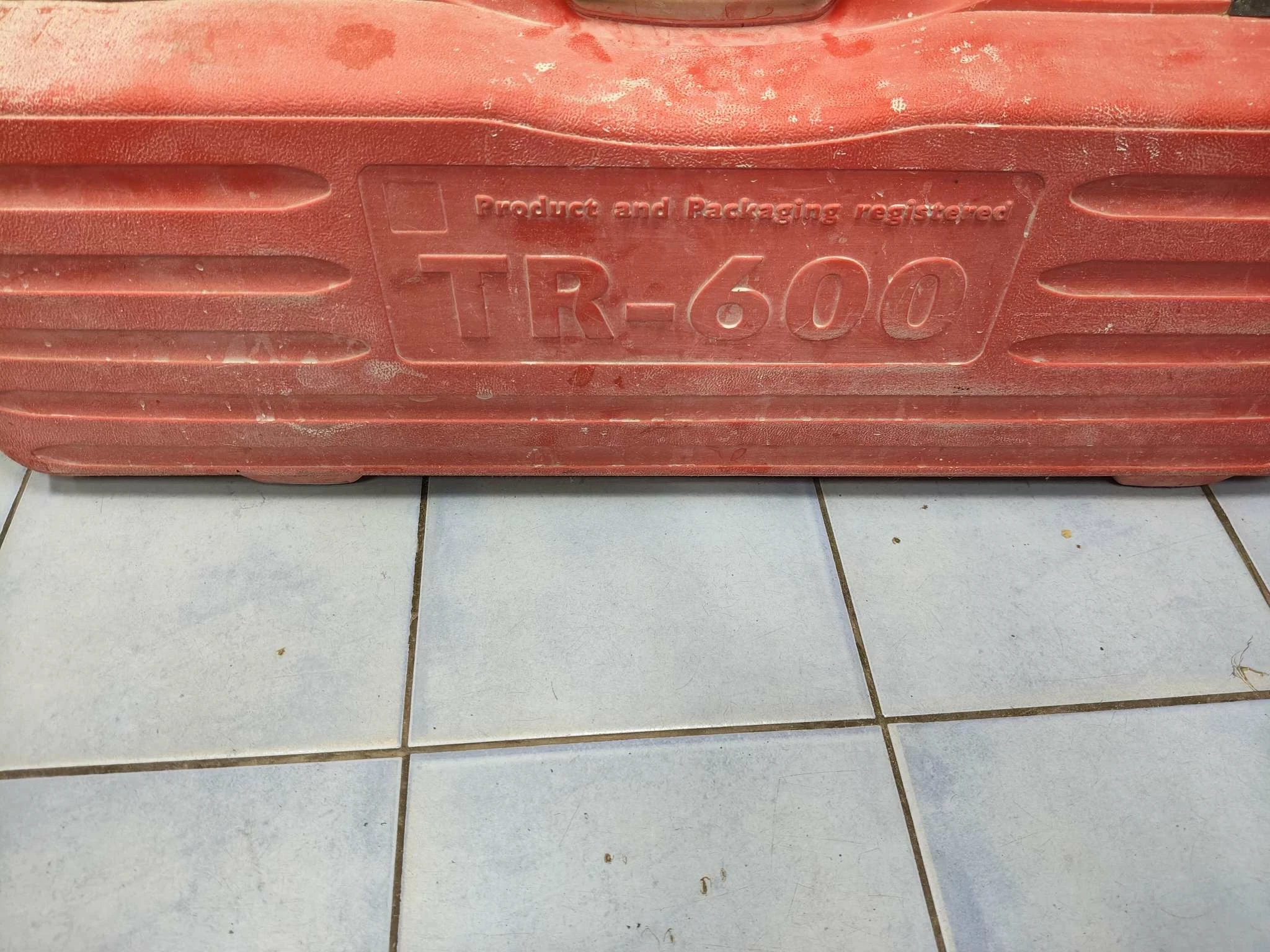 rubi-przecinarka-do-plytek-tr-600-magnet-17905-ean-gtin-8413797179057