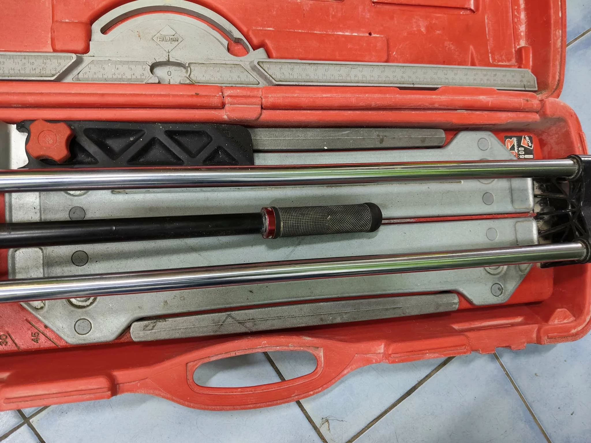 rubi-przecinarka-do-plytek-tr-600-magnet-17905-marka-248811-951400