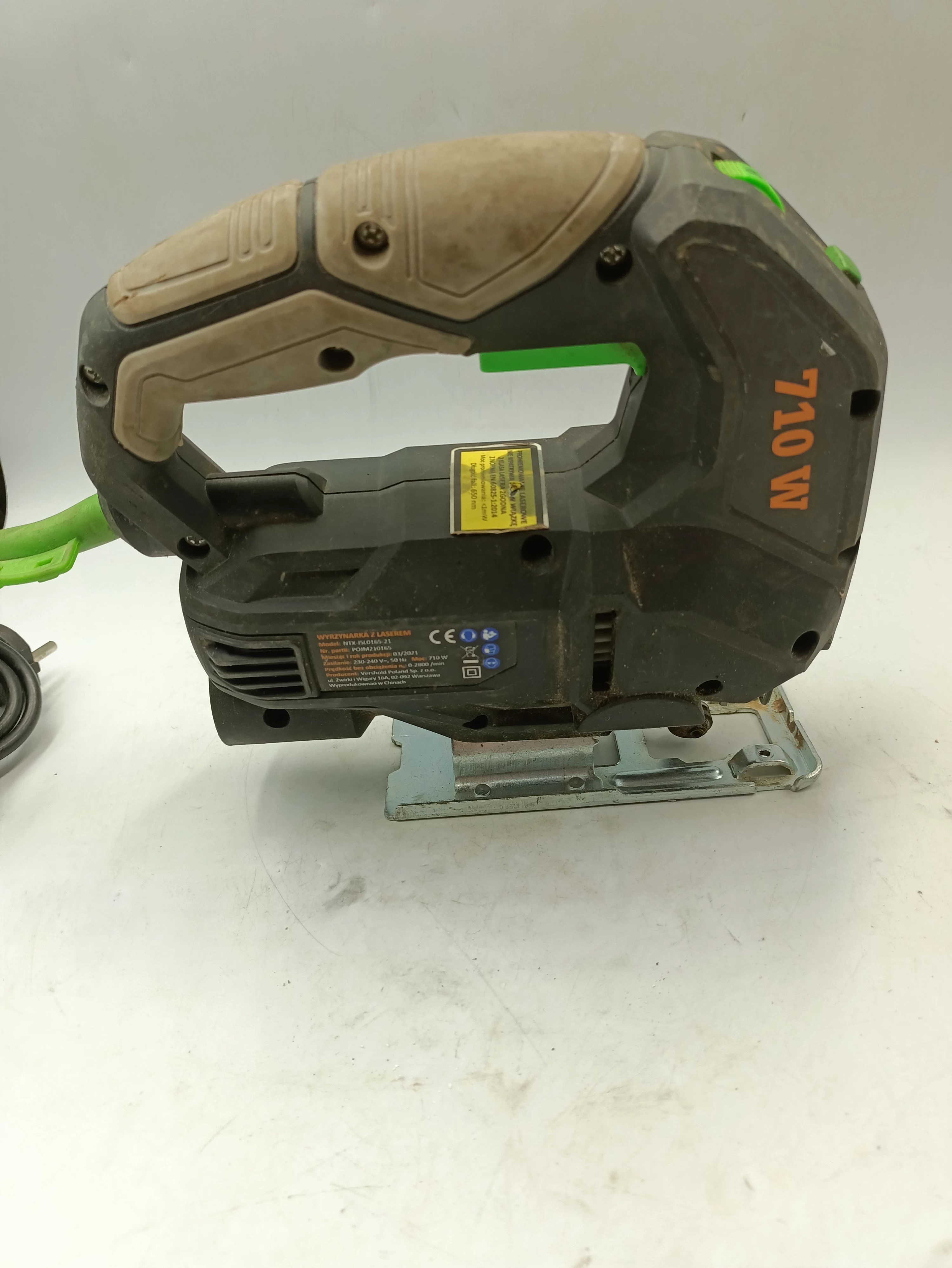 wyrzynarka-z-laserem-niteo-ntx-jsl0165-21-710-w-mocowanie-brzeszczotu-205041-731274