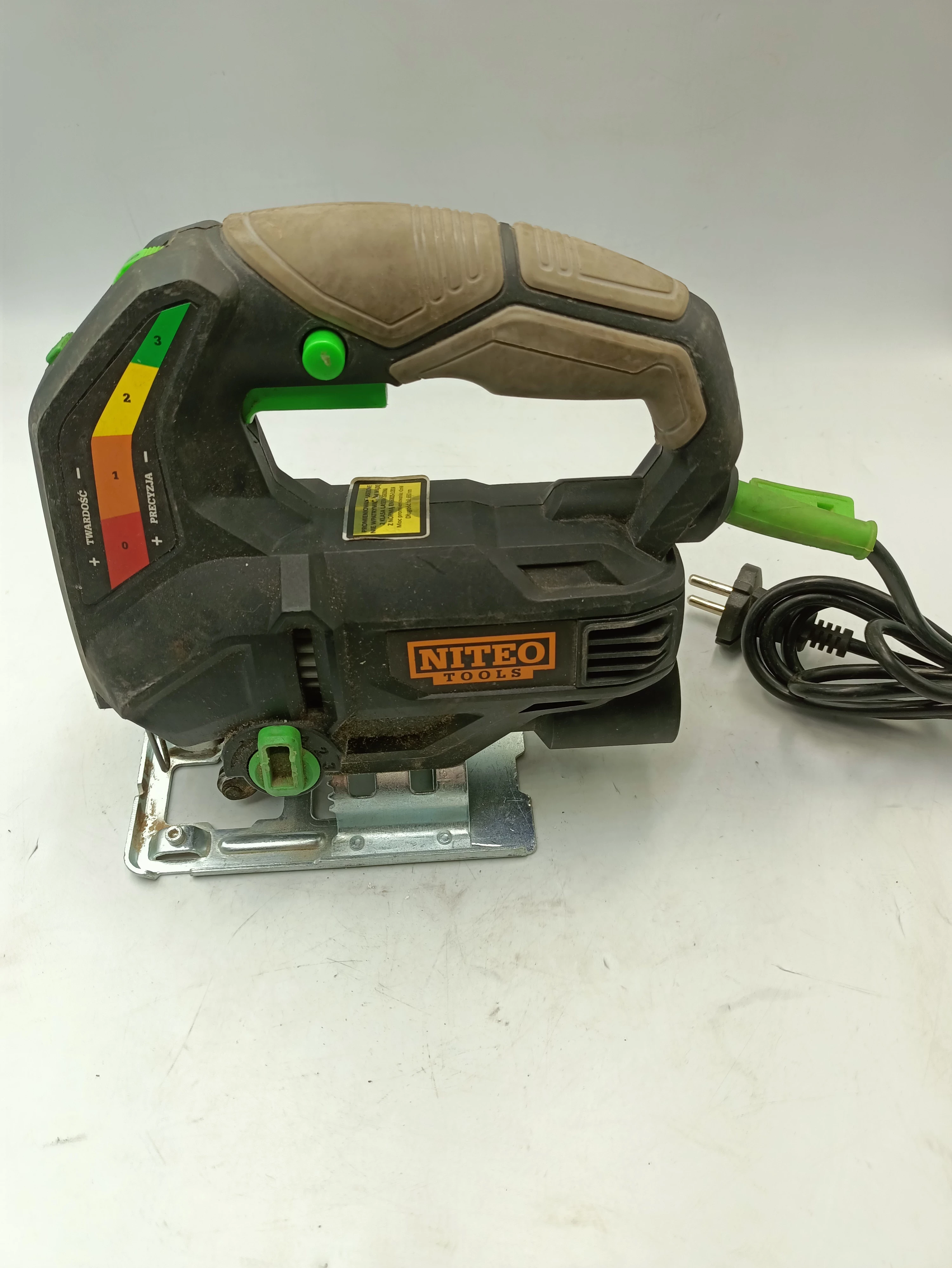 wyrzynarka-z-laserem-niteo-ntx-jsl0165-21-710-w-niepodleglosci-26-czechowice-milz-2