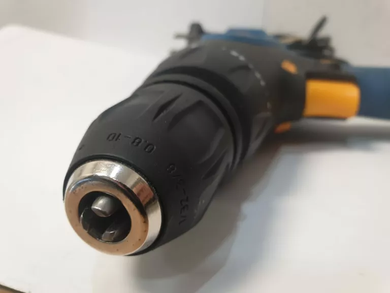 wiertarko-wkretarka-sieciowa-niteo-300-w-ntd0140-23-typ-uchwytu-129629-1