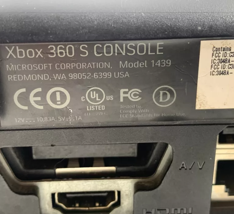 konsola-xbox-360s-pad-kod-producenta-x360s