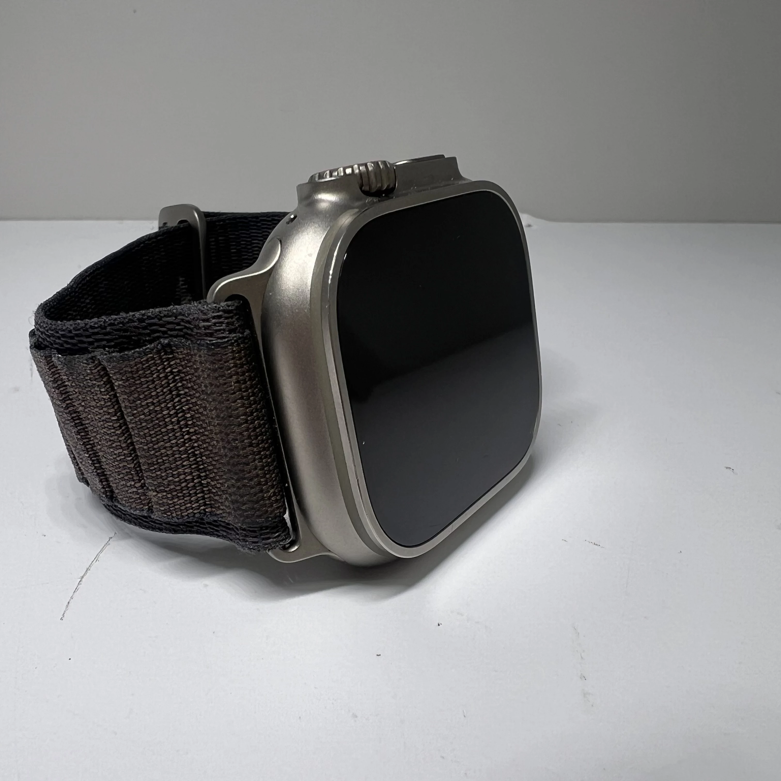 apple-watch-ultra-2-49mm-a2986-98-zestaw-material-koperty-212886-1916381