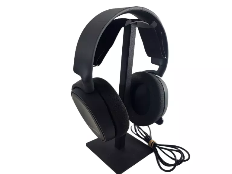 sluchawki-przewodowe-steelseries-arctis-5-czarne-nauszne-kod-producenta-61443