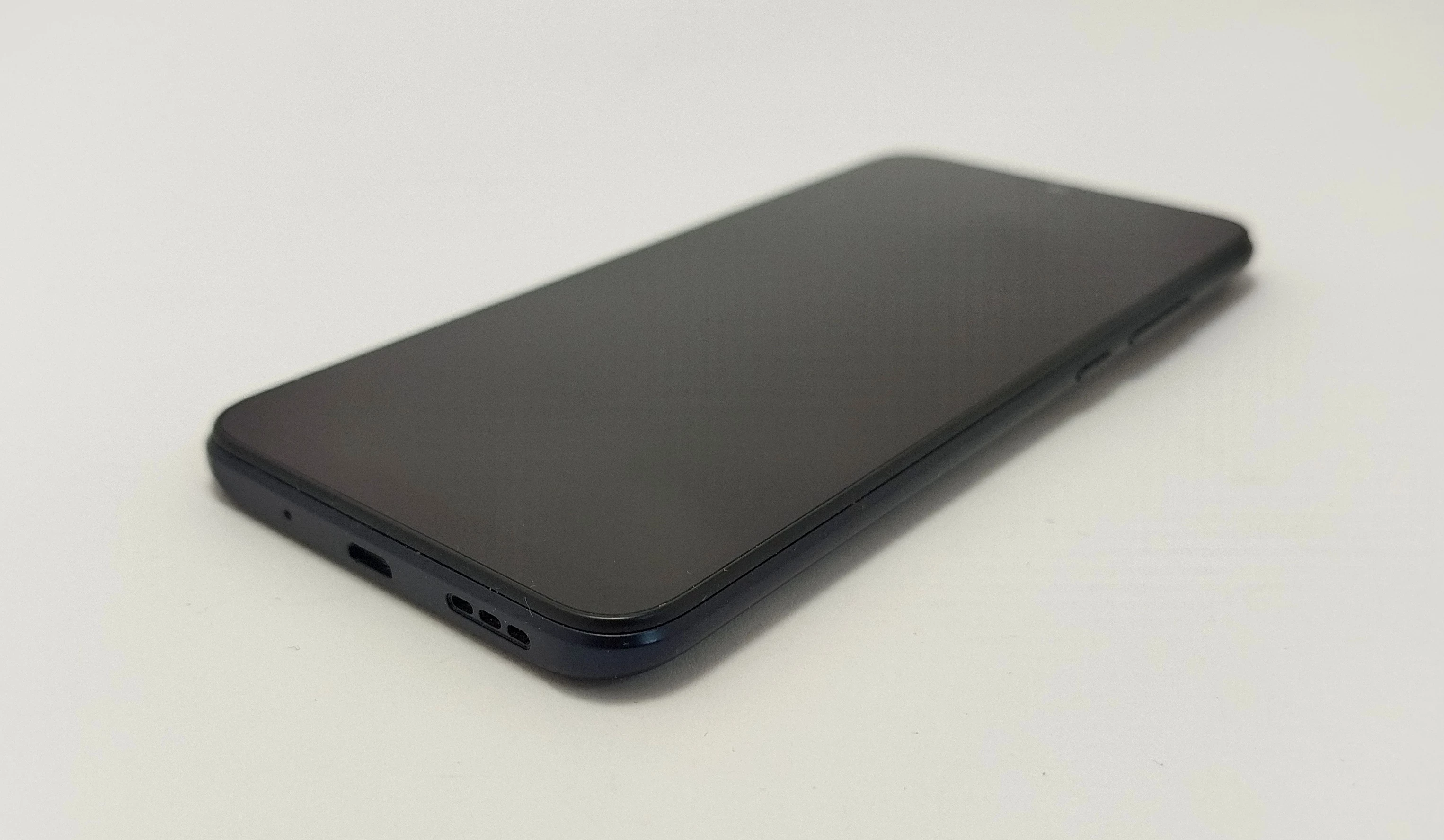 telefon-xiaomi-redmi-9at-stan-11323-2