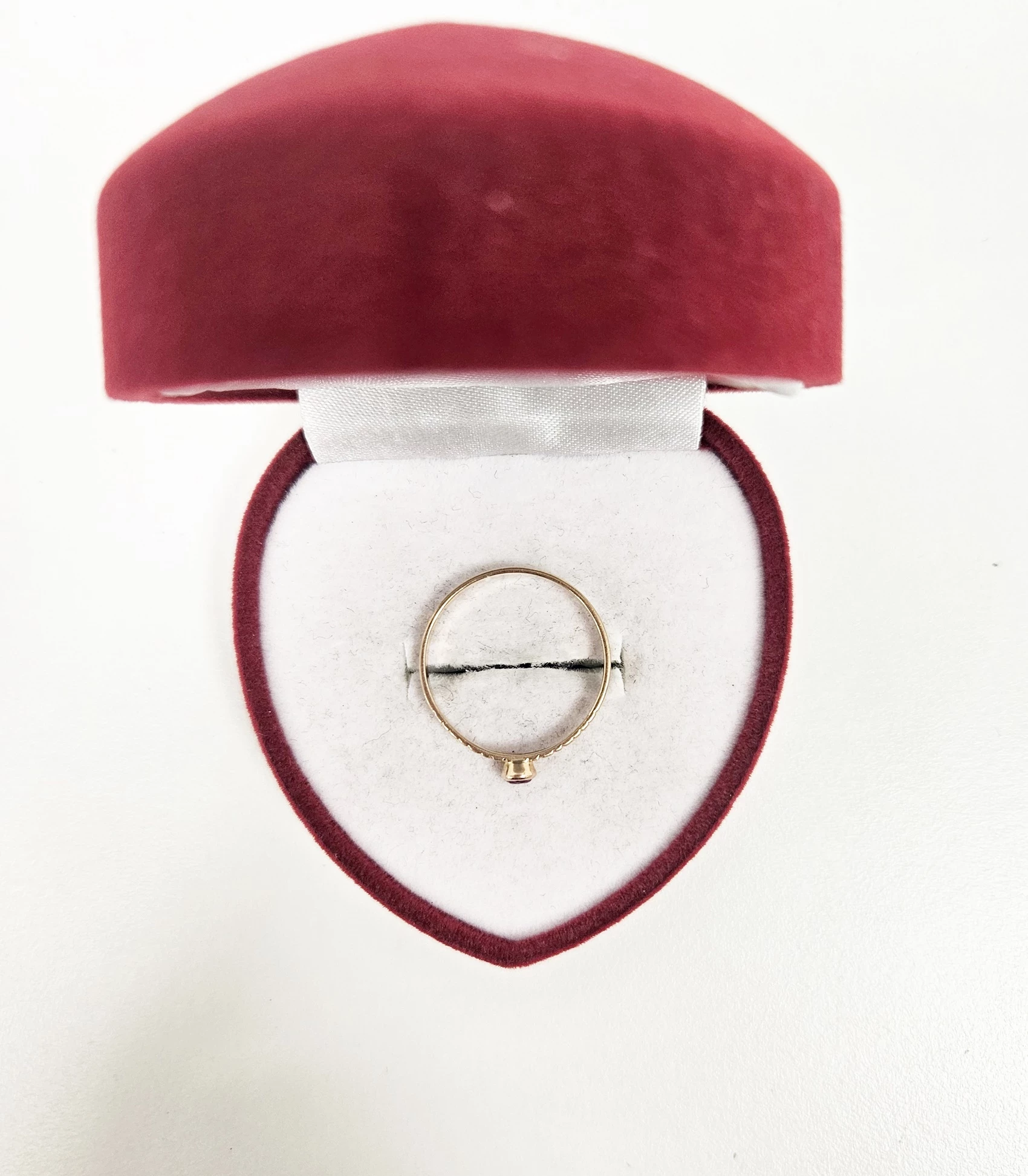 wyrob-jubilerski-uzywany-zloty-pierscionek-585125g-stan-11323-2