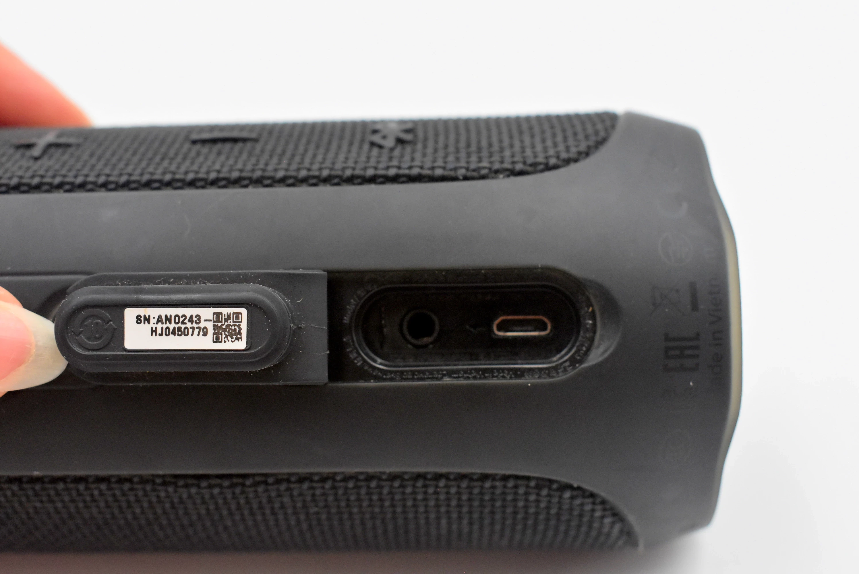 glosnik-bluetooth-jbl-flip-4-czarny-16w-kod-producenta-jblflip4blk