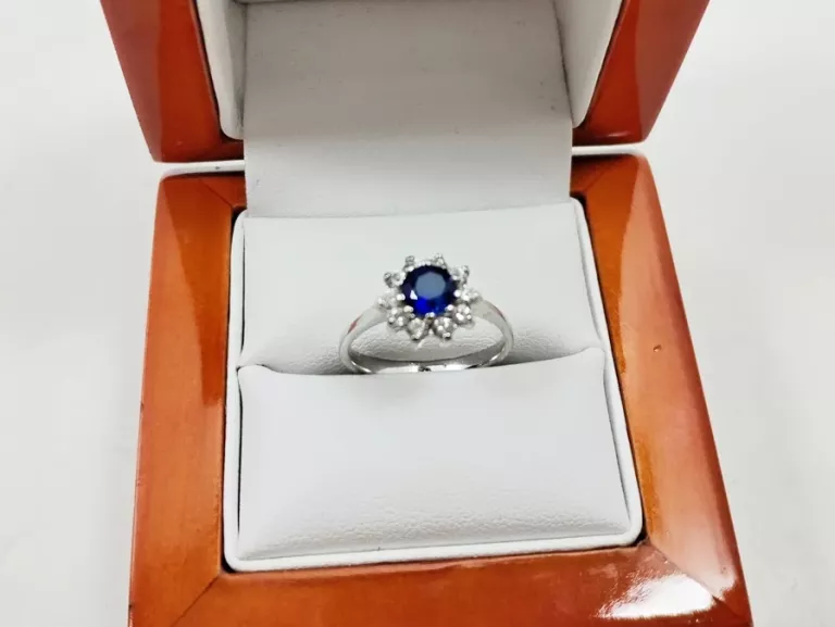 pierscionek-z-bialego-zlota-585-14k-212g-9r-stan-11323-2