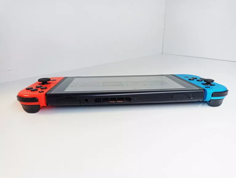 konsola-nintendo-switch-hac-001-zestaw-waga-produktu-z-opakowaniem-jednostkowym-0500