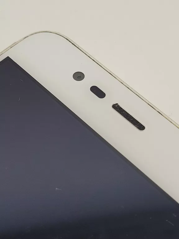 smartfon-asus-zenfone-3-232gb-52-kod-producenta-zc520tl-4h033ww