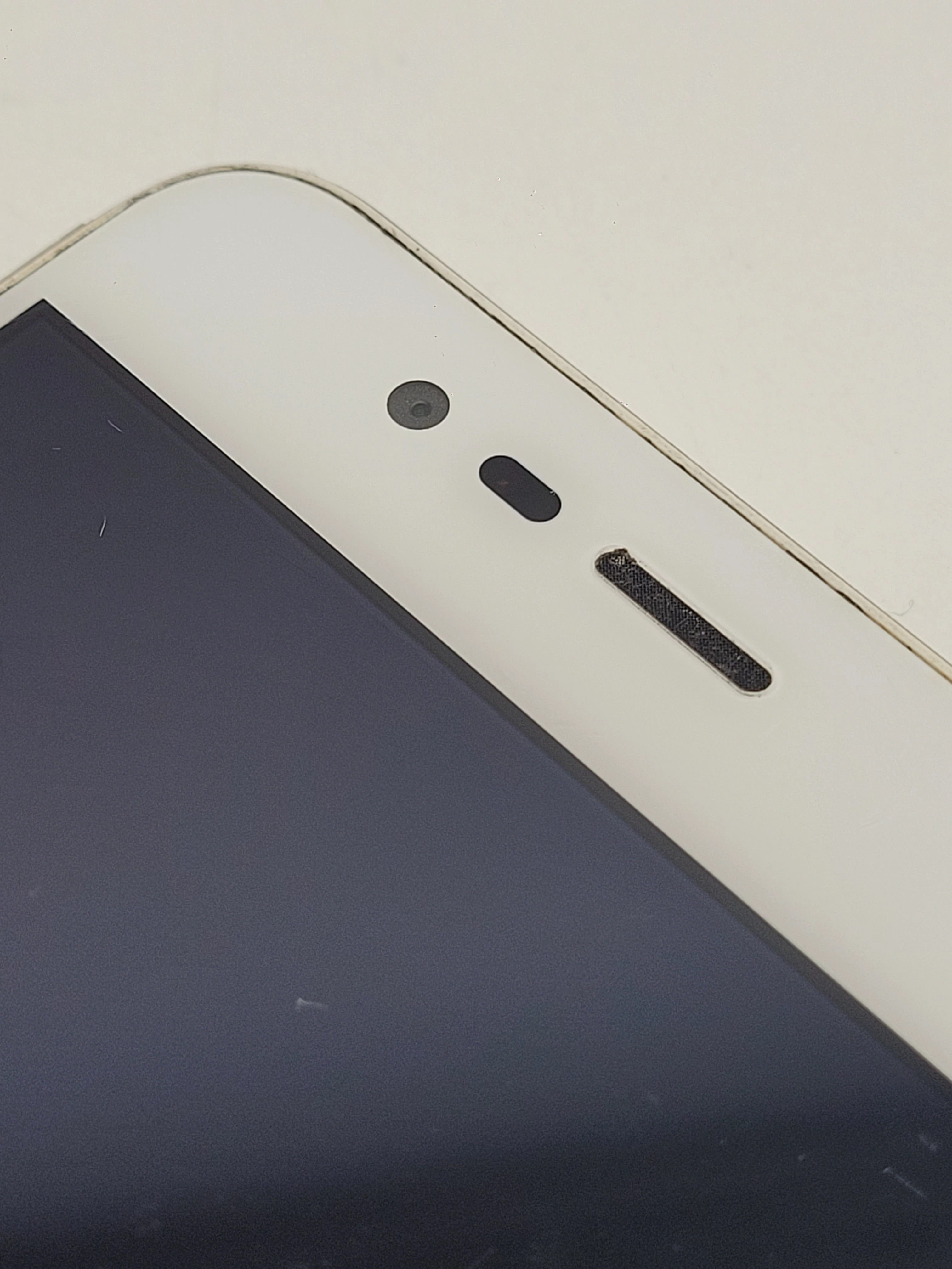 smartfon-asus-zenfone-3-232gb-52-kod-producenta-zc520tl-4h033ww