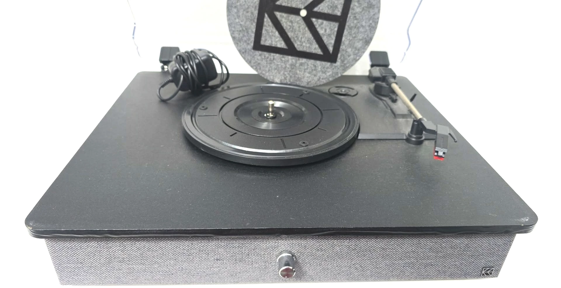 gramofon-hykker-vinyl-turntable-bt-tt-kod-producenta-vinyl-turntable