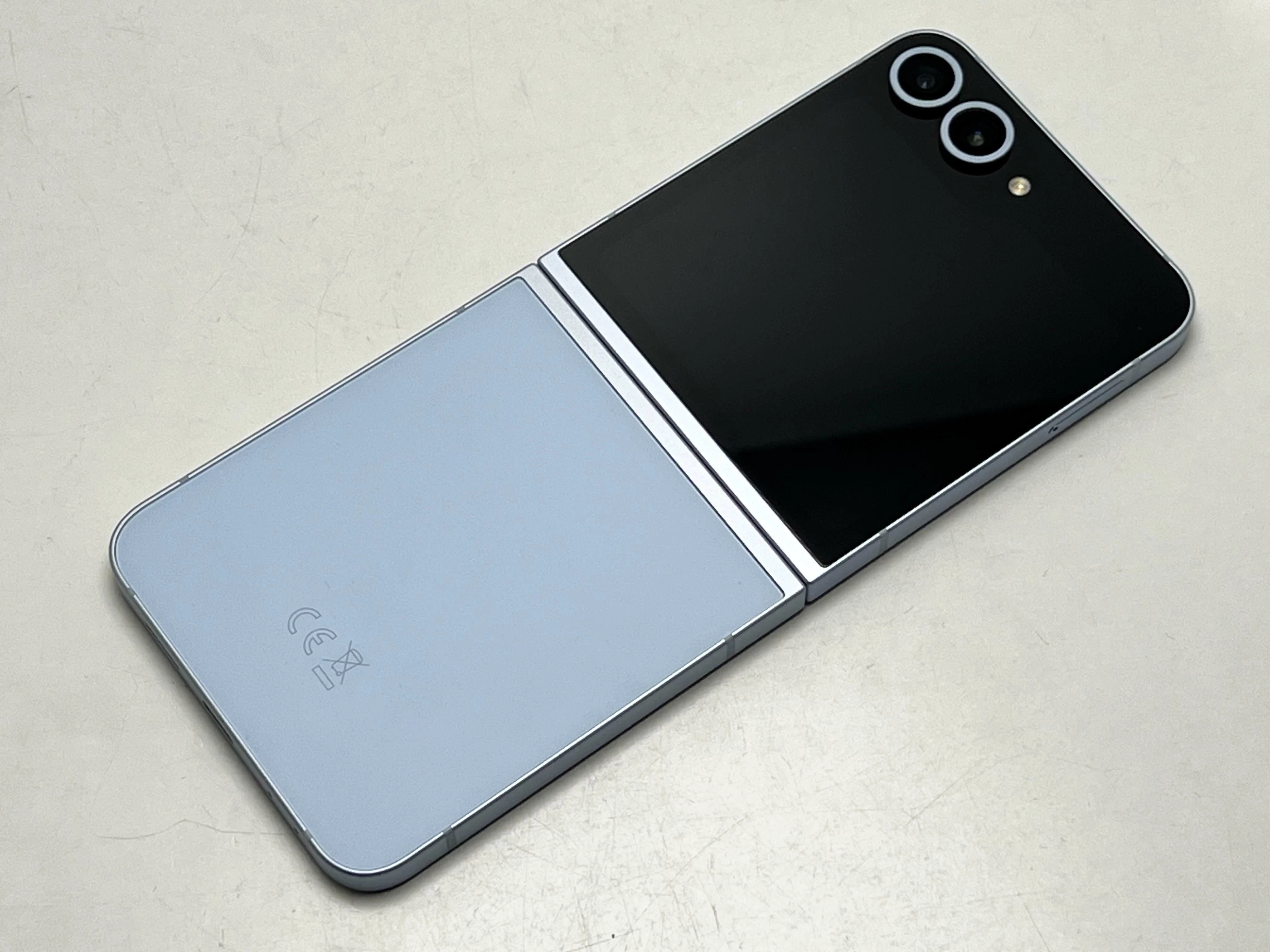 telefon-samsung-galaxy-z-flip-6-12256-kod-producenta-sm-f741blbgeue