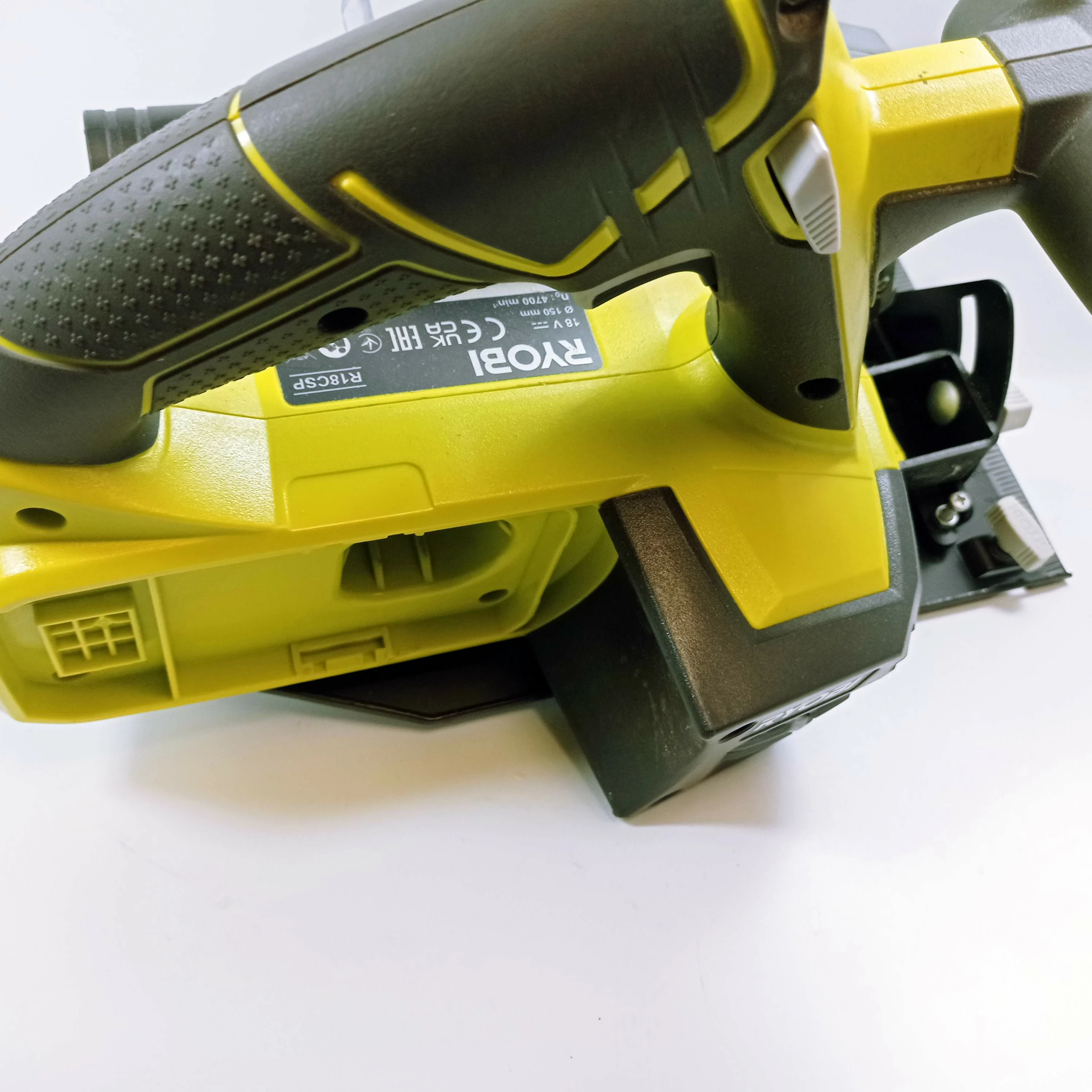 pilarka-tarczowa-ryobi-r18csp-predkosc-obrotowa-470000