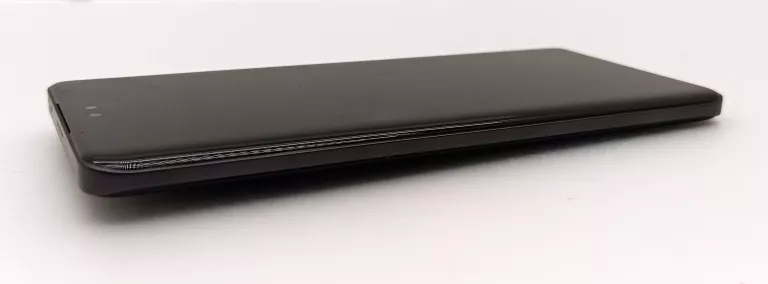 telefon-honor-200-pro-12512-przekatna-ekranu-678