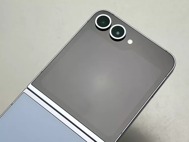 telefon-samsung-galaxy-z-flip-6-12256-stan-11323-2