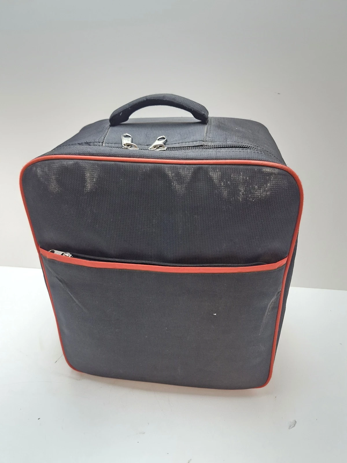 dron-dji-phantom-4-duzy-zestaw-kamera-129405-1