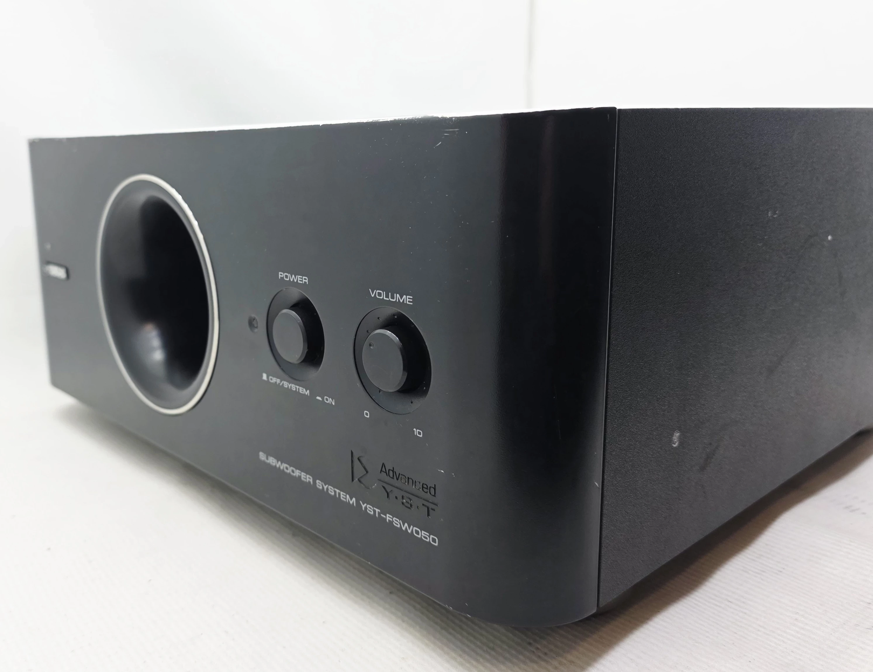 subwoofer-aktywny-yamaha-yst-fsw050-moc-znamionowa-rms-50