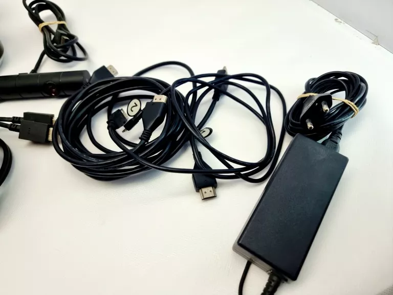 zestaw-gogle-sony-playstation-vr-ps4-kamera-stan-11323-2