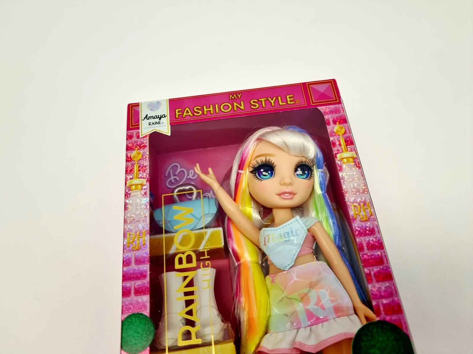 rainbow-high-fashion-style-lalka-amaya-ean-gtin-035051547532