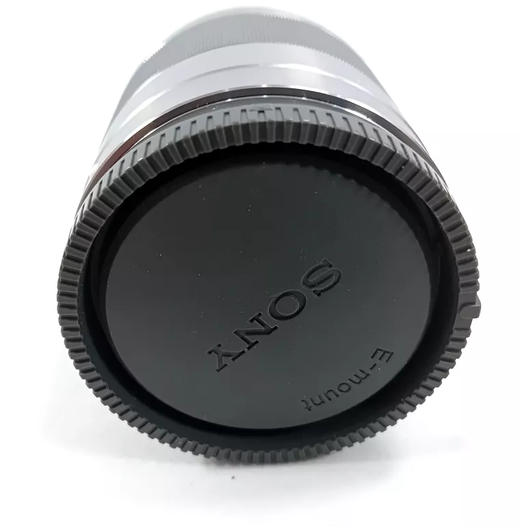 obiektyw-sony-sel50f18-przyslona-207058-229226