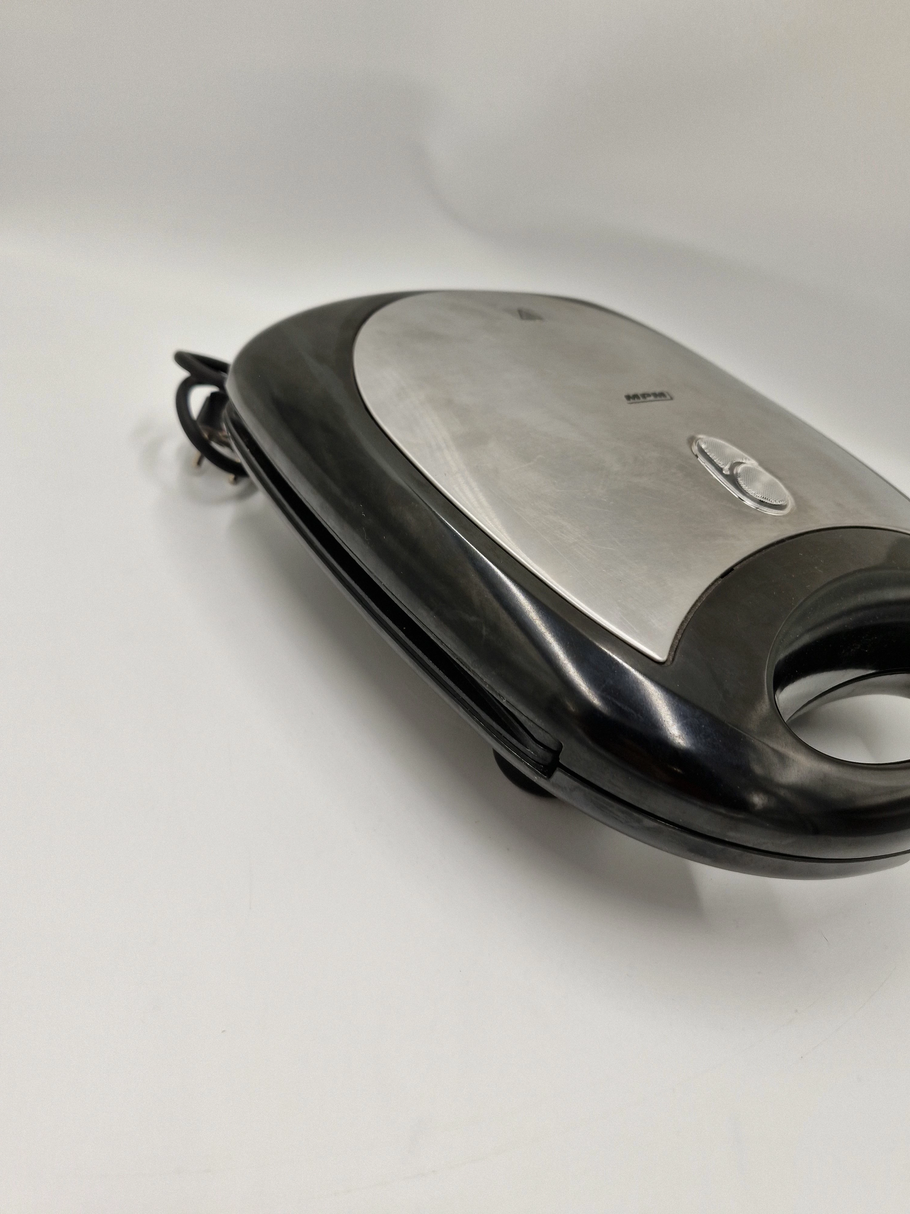 gofrownica-mpm-bgo-02-1400-w-czarna-solidna-kod-producenta-gdshdf